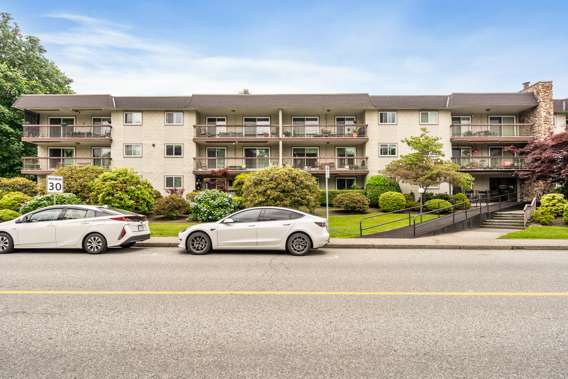 201 - 2381 Bury Avenue, Port Coquitlam