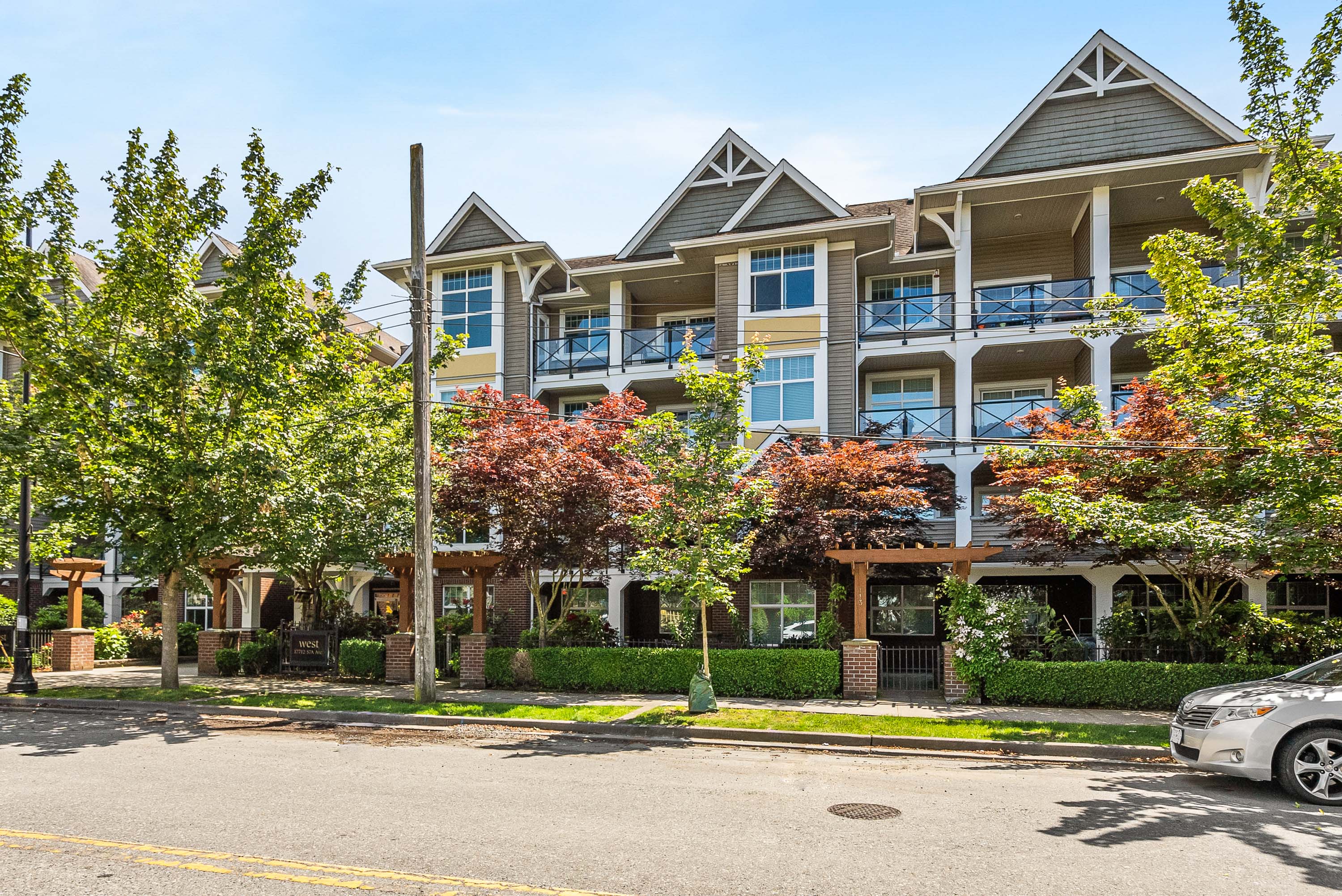 414 - 17712 57A Avenue, Surrey
