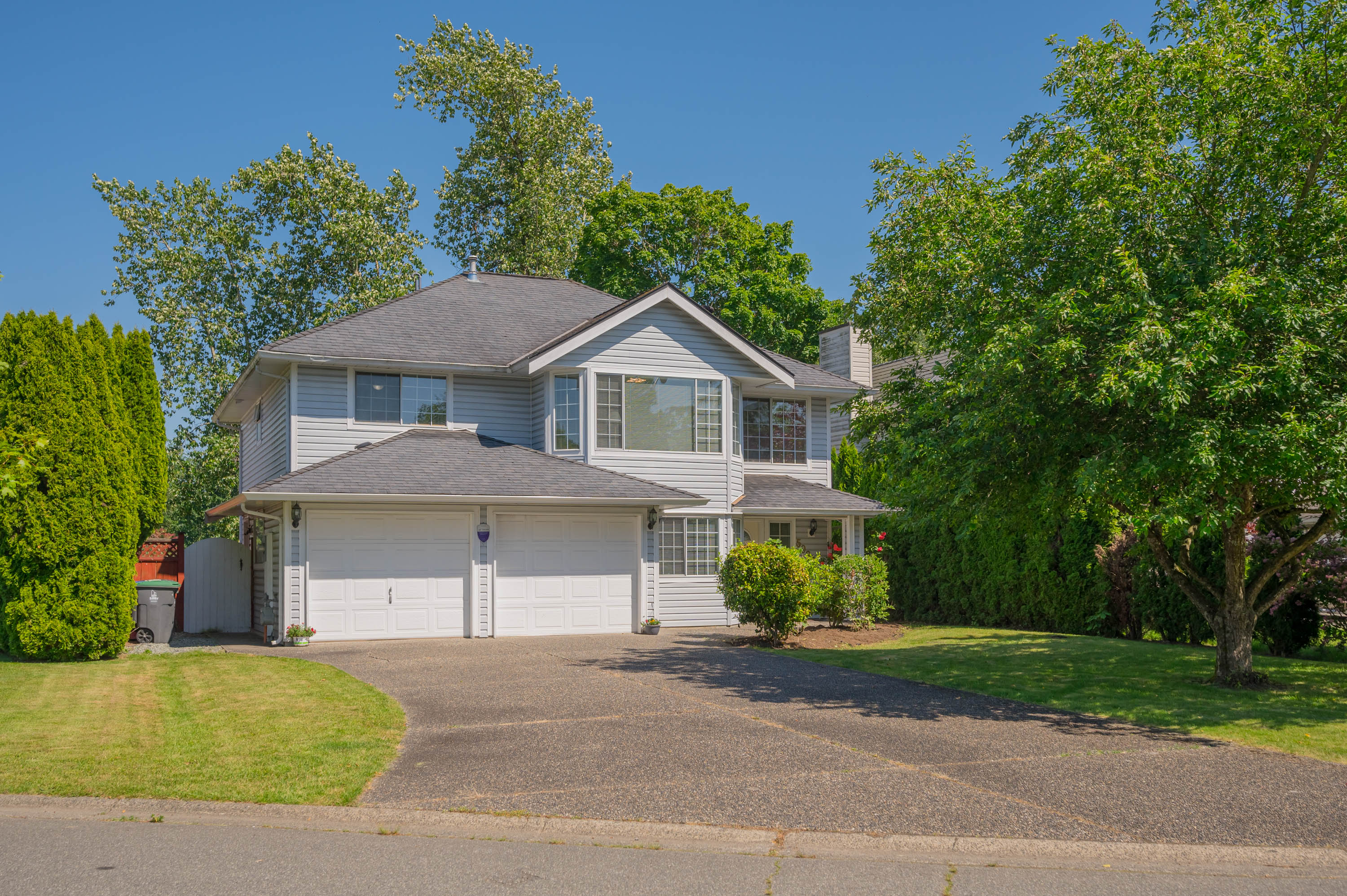 5922 186A Street, Surrey