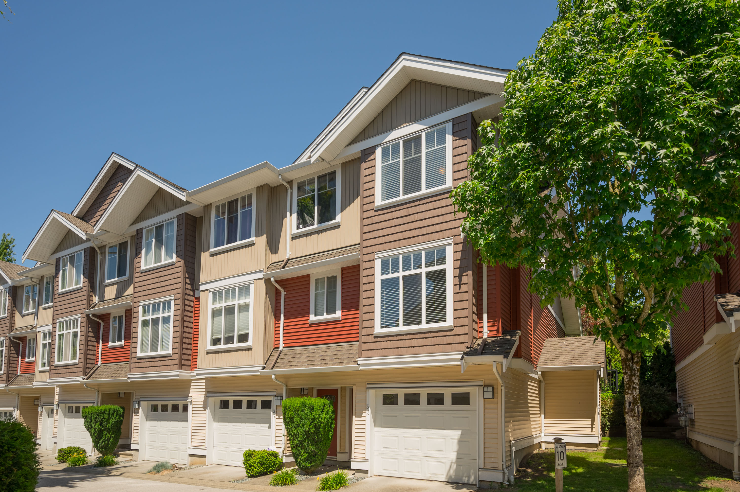 33 - 19455 65 Avenue, Cloverdale