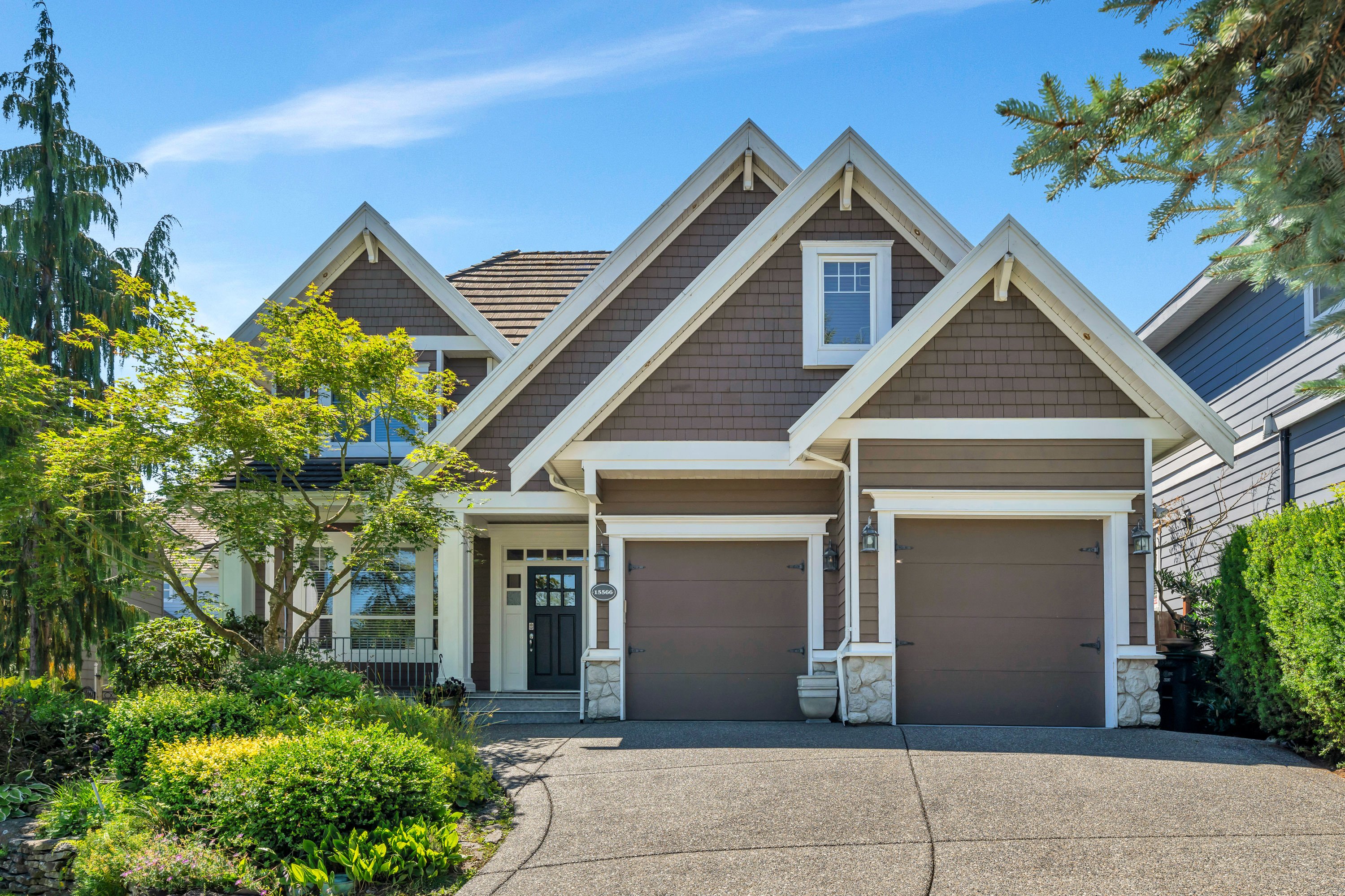 15566 37B Avenue, Surrey | MLS# R2902876 | Cotala Cross Media