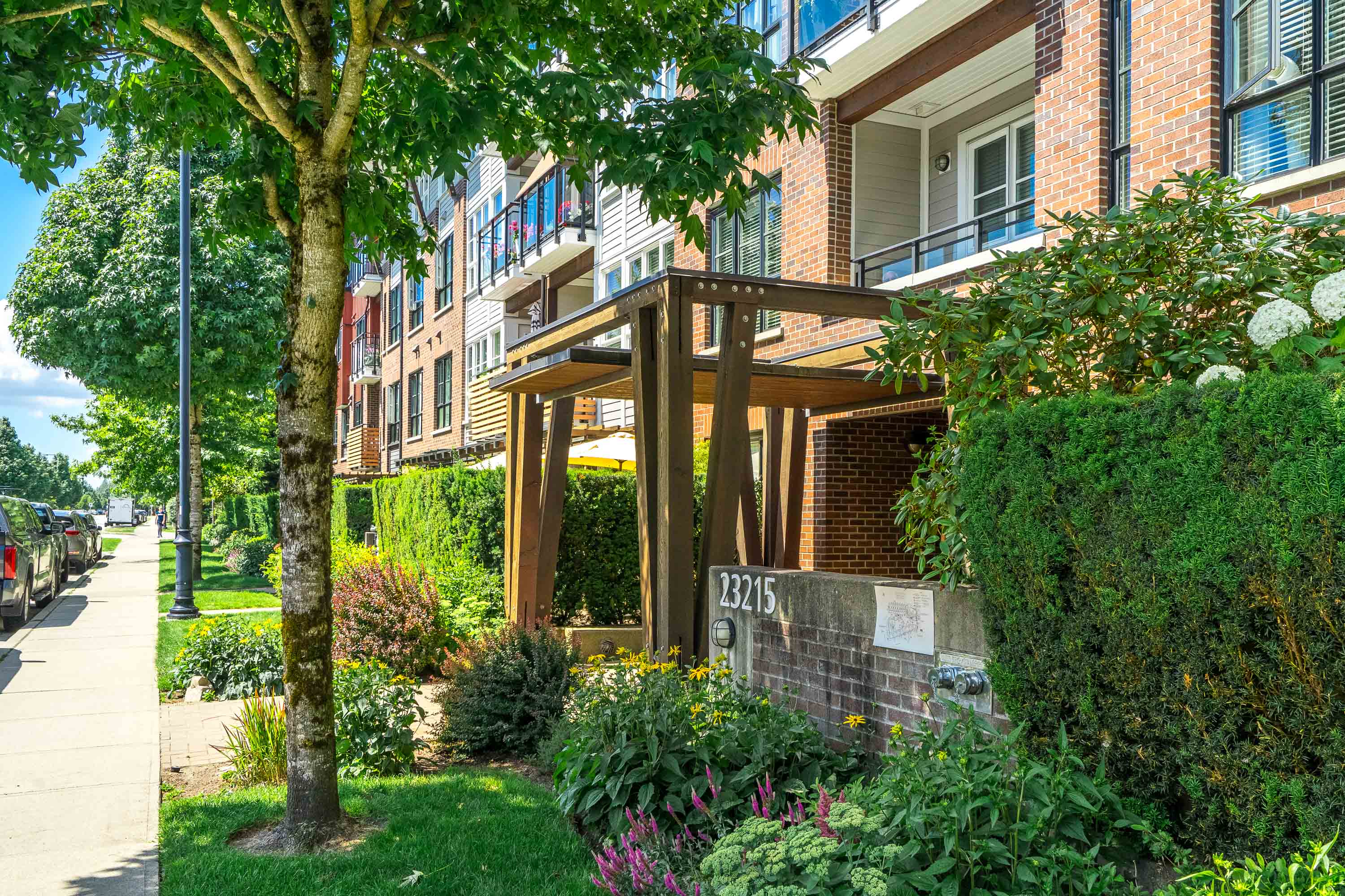 313 - 23215 Billy Brown Road, Fort Langley
