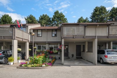 Virtual tour for Monique Papineau and Alexis Toews