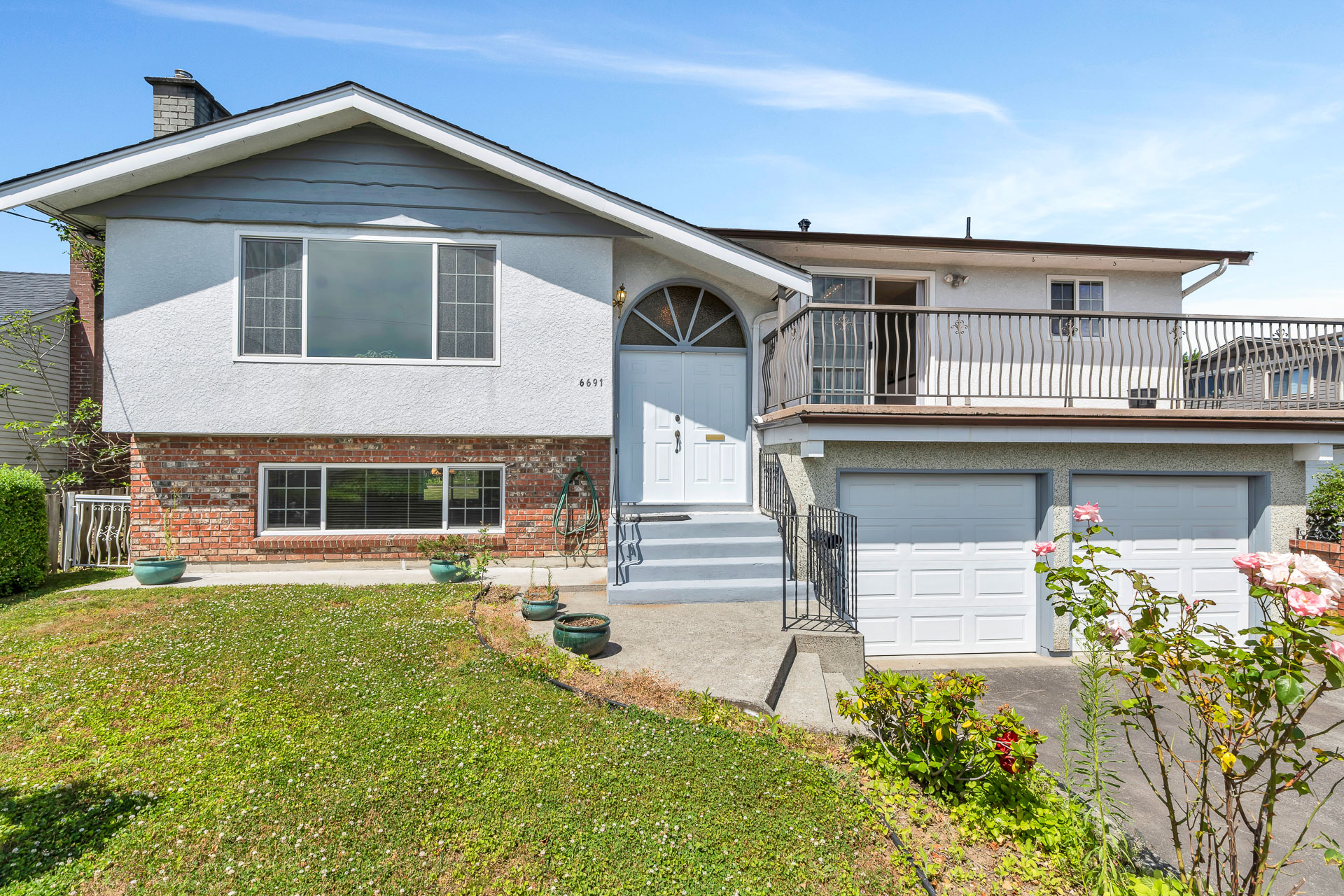 6691 Winch Street, Burnaby
