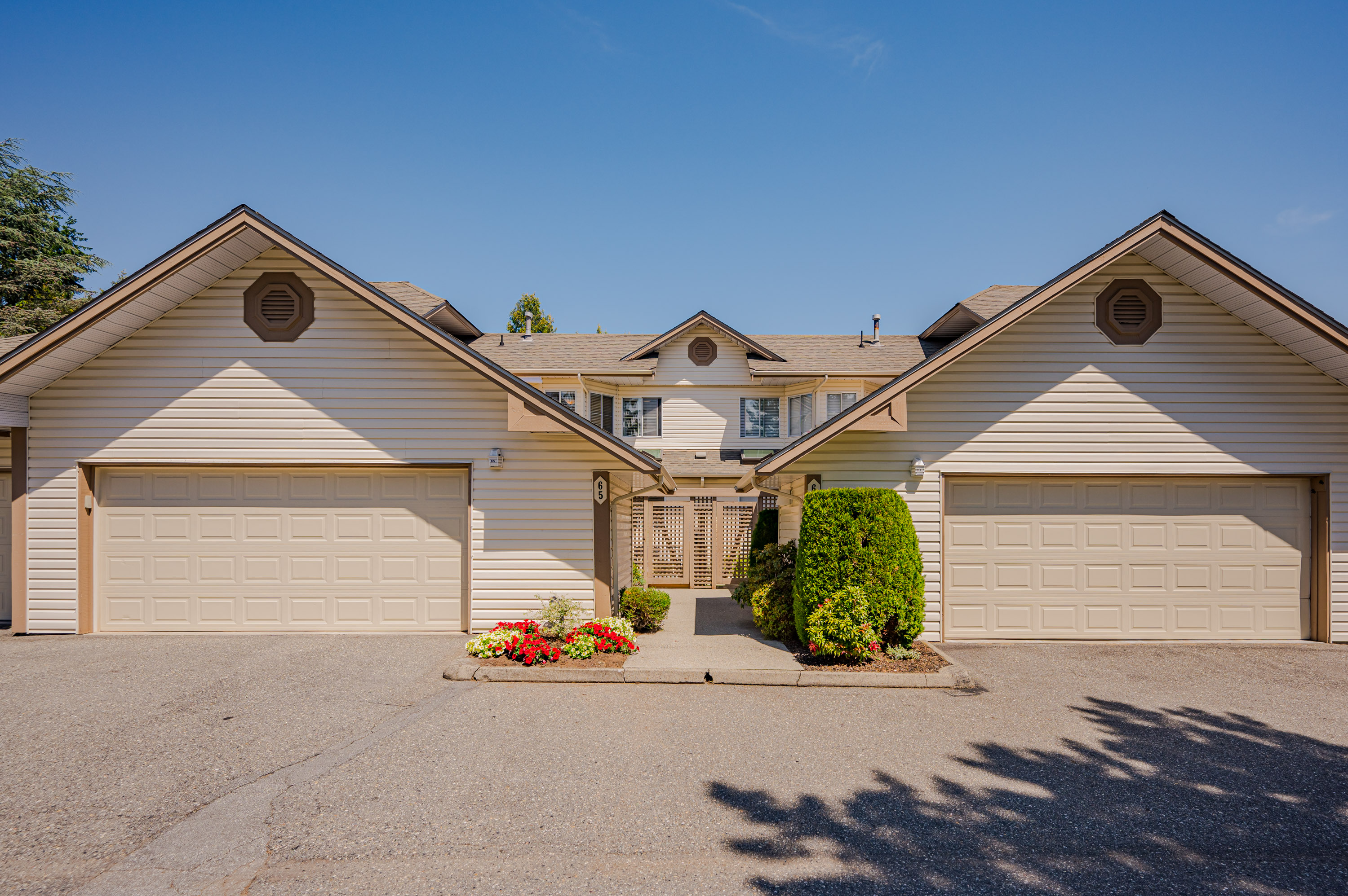 65 - 6140 192 Street, Surrey