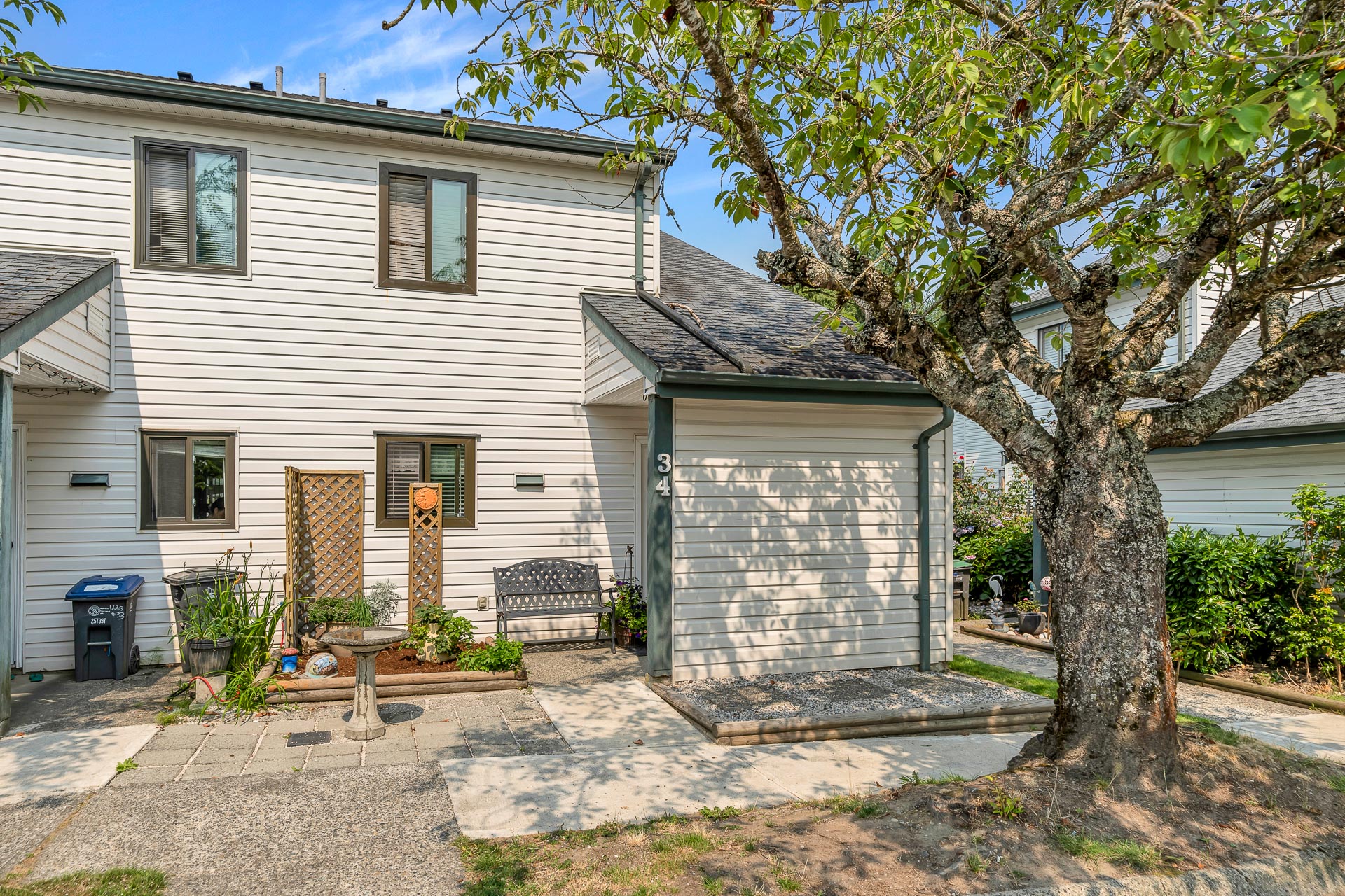 34 - 6625 138 Street, Surrey