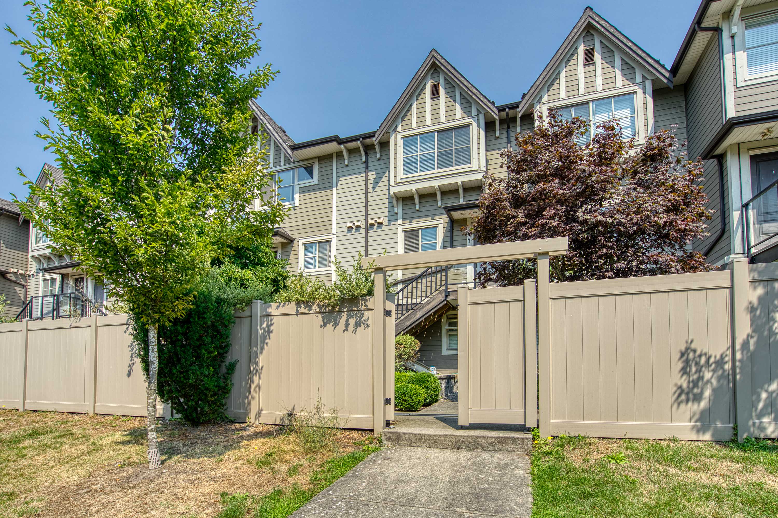 207 - 7159 Stride Avenue, Burnaby