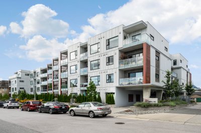 Virtual tour for Dustin Cook