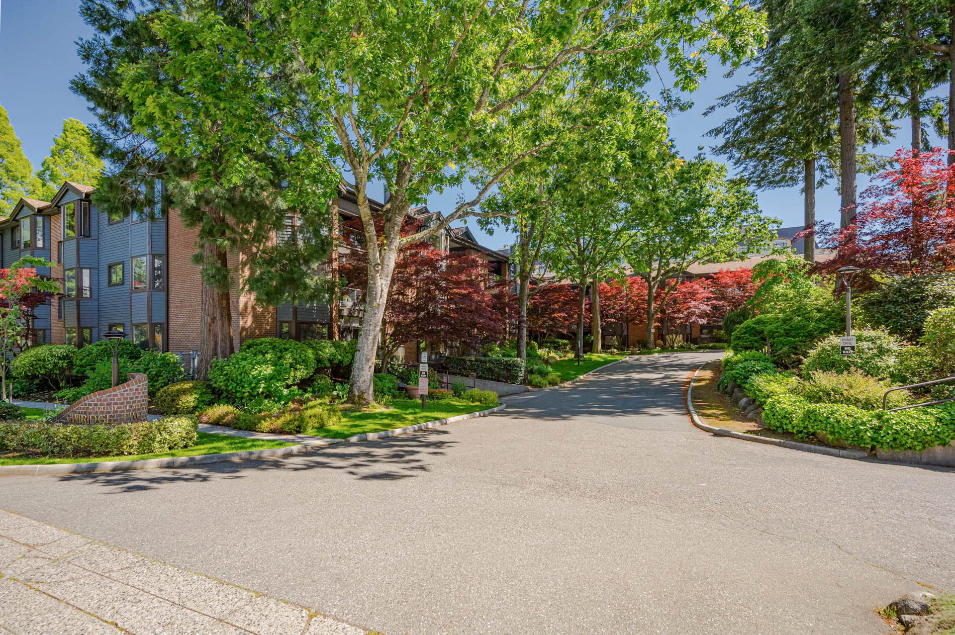 102 - 15300 17 Avenue, South Surrey