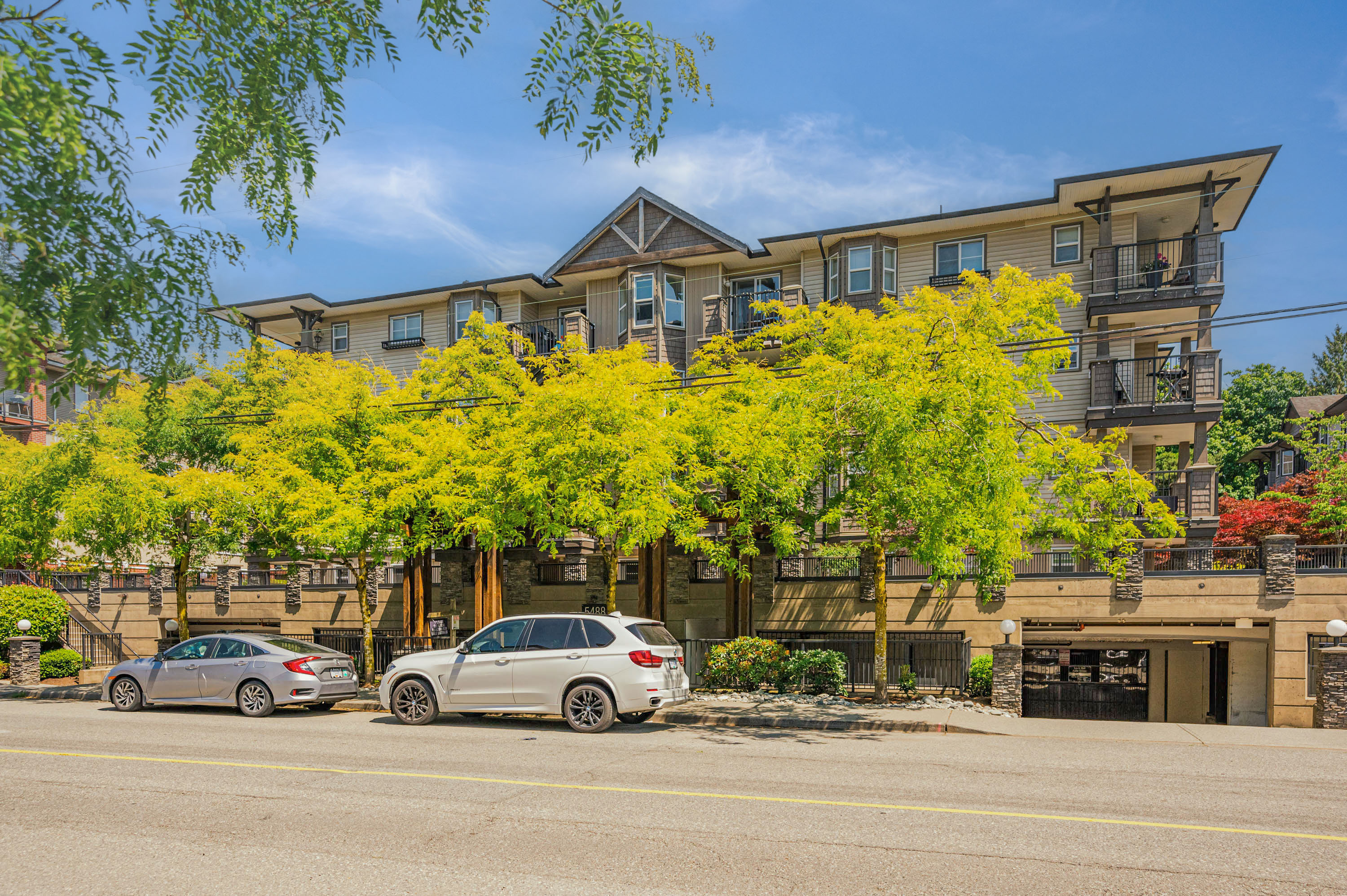 111 - 5488 198 Street, Langley
