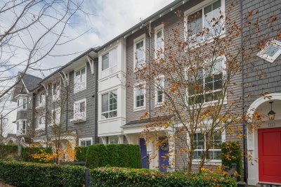 Virtual tour for Allie McLaughlin