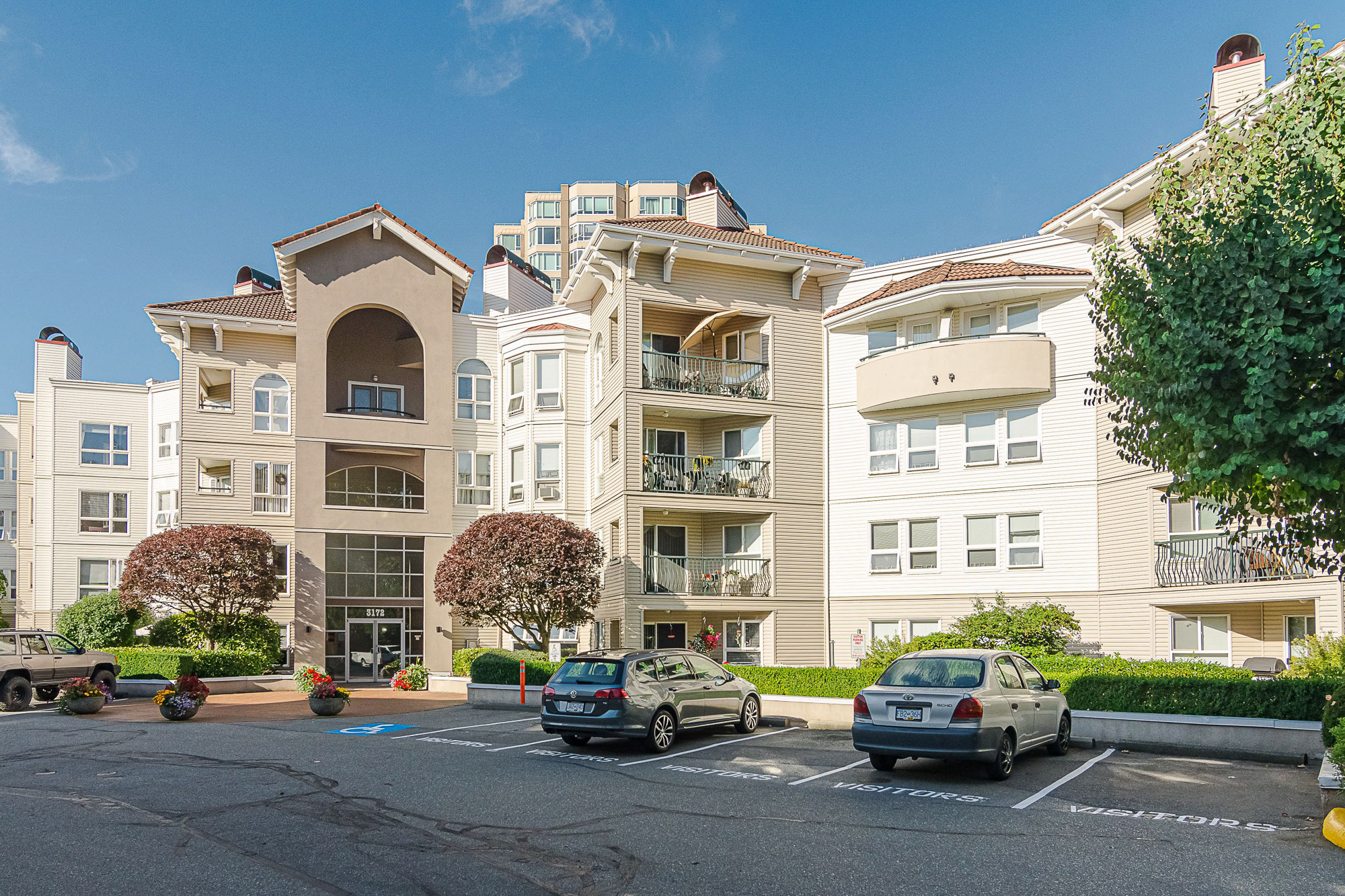 301 - 3172 Gladwin Road, Abbotsford