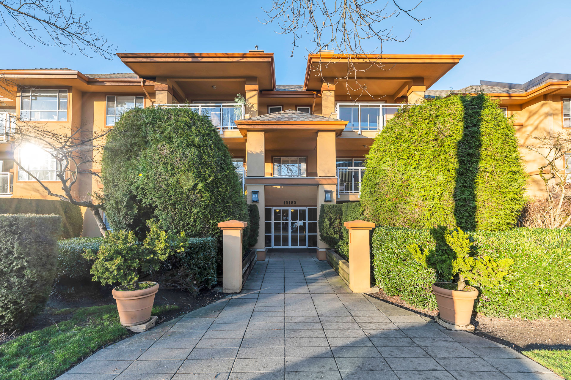 211 - 15185 22 Avenue, Surrey