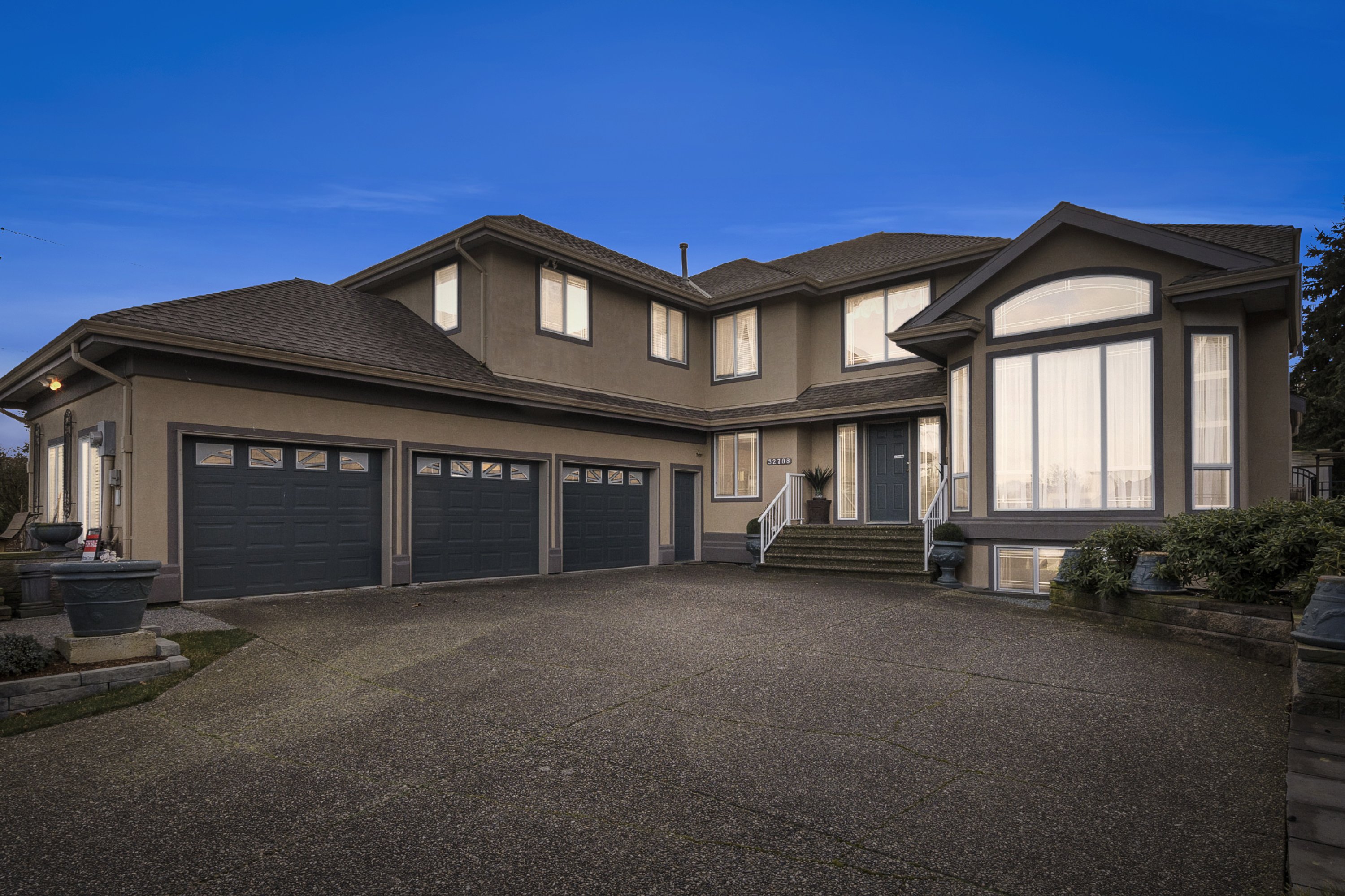 32788 Chilcotin Drive, Abbotsford