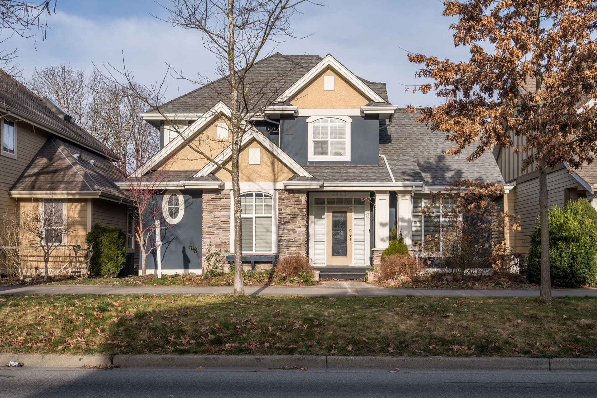 5883 Garrison Blvd, Chilliwack