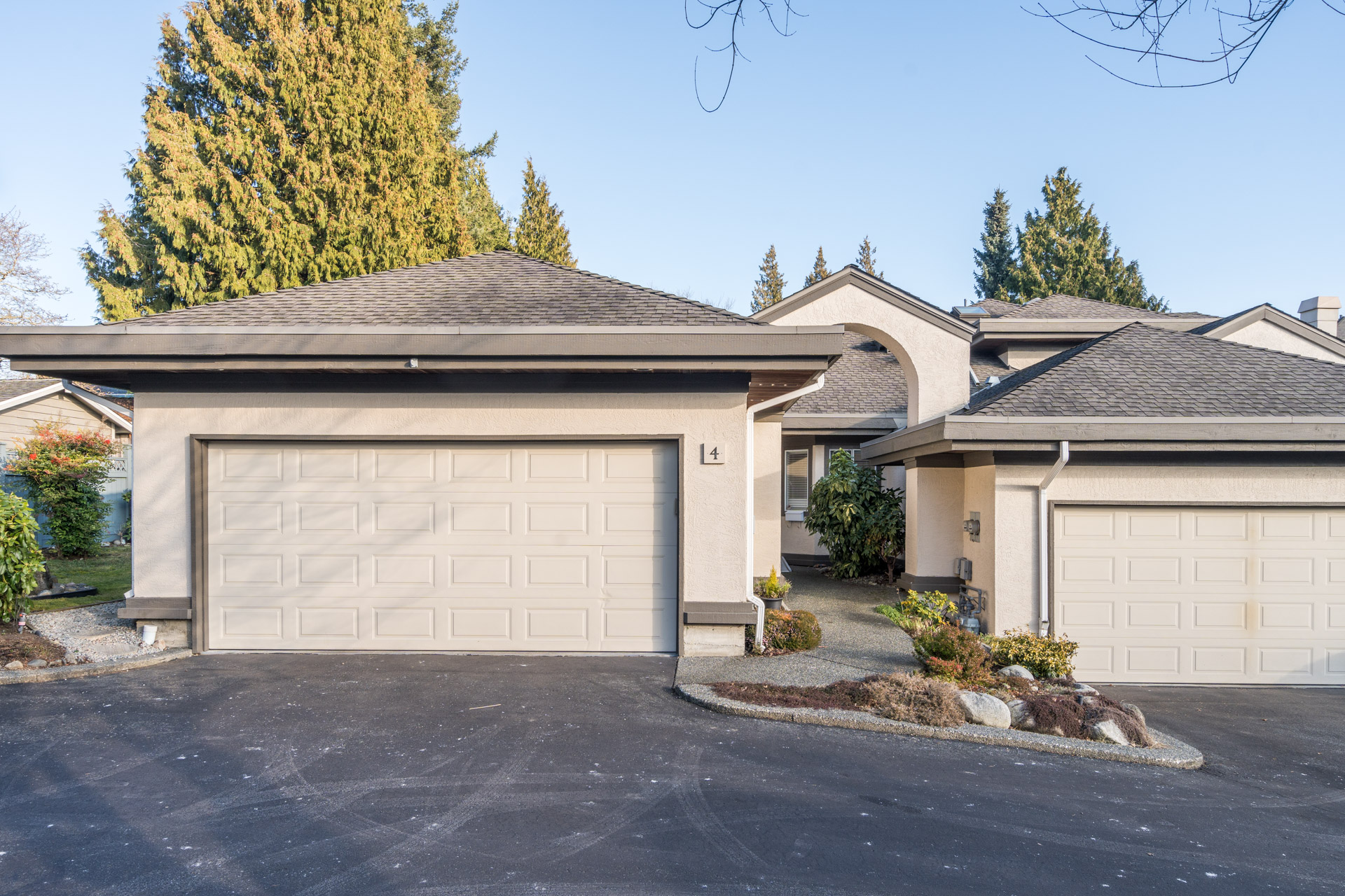 4 - 12981 17 Avenue, South Surrey