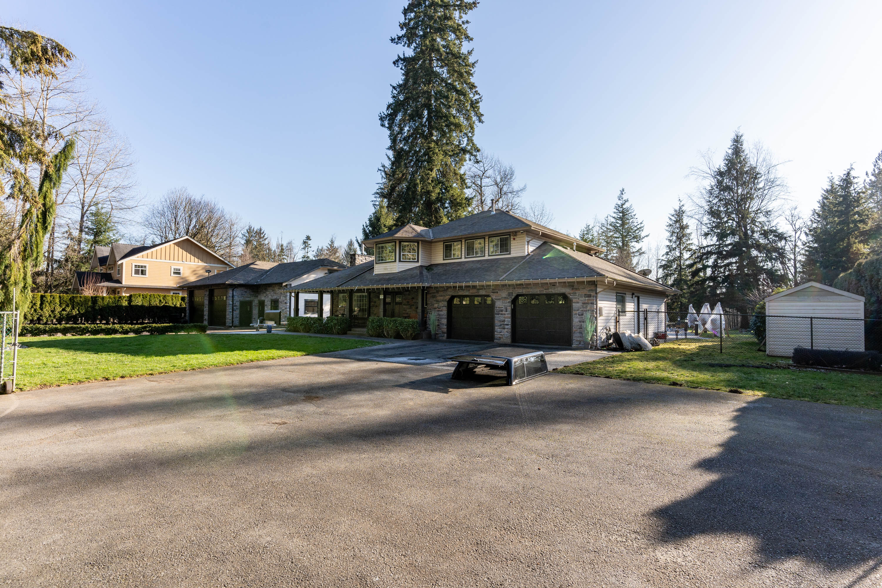 19118 86 Avenue, Surrey