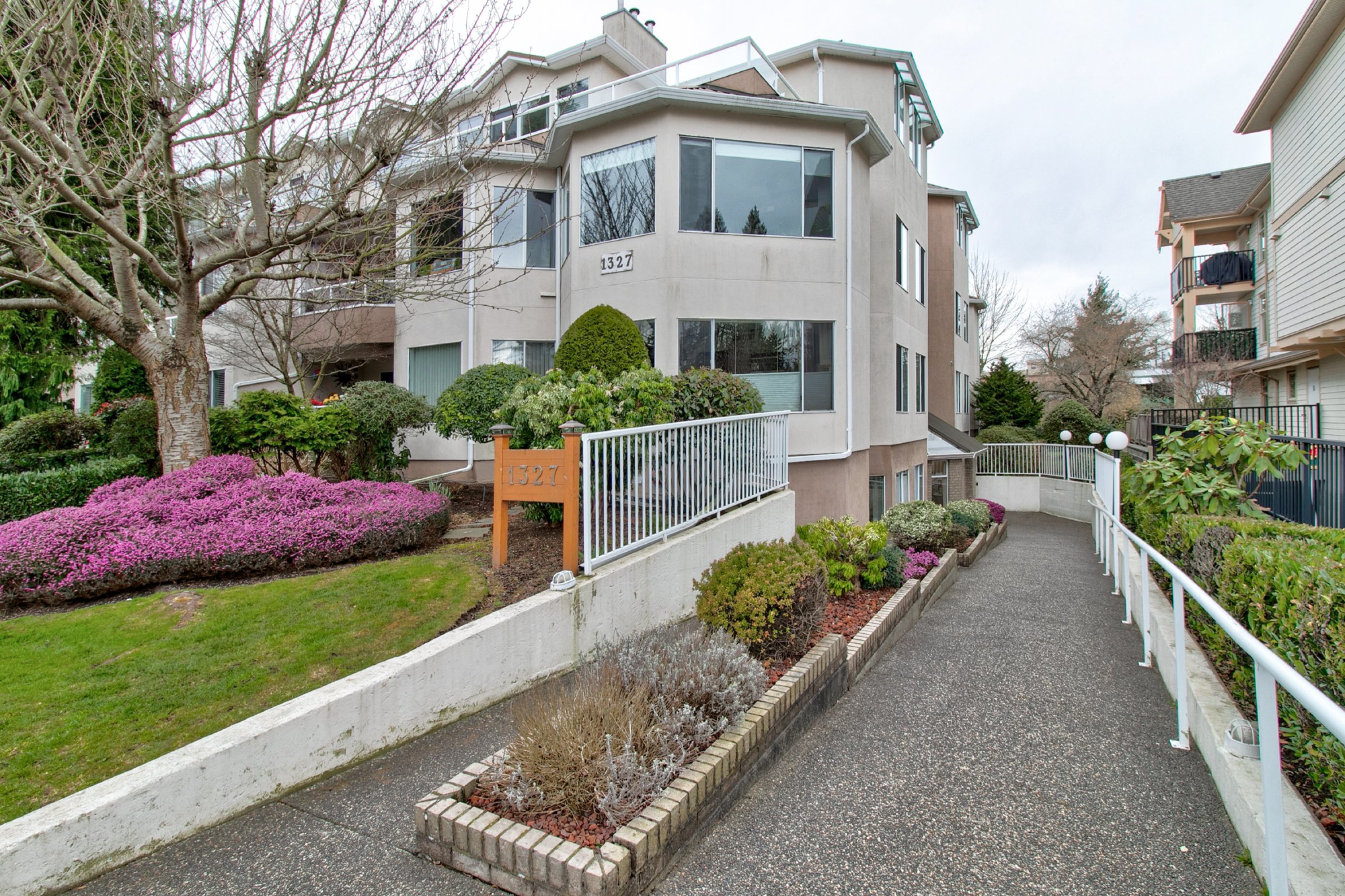 102 - 1327 Best Street, White Rock