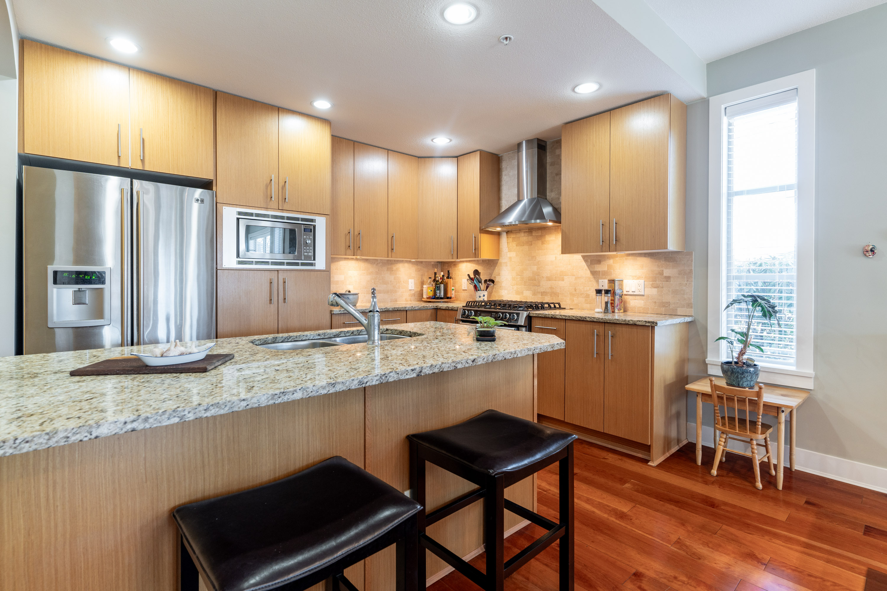 108 - 16483 64 Avenue, Surrey