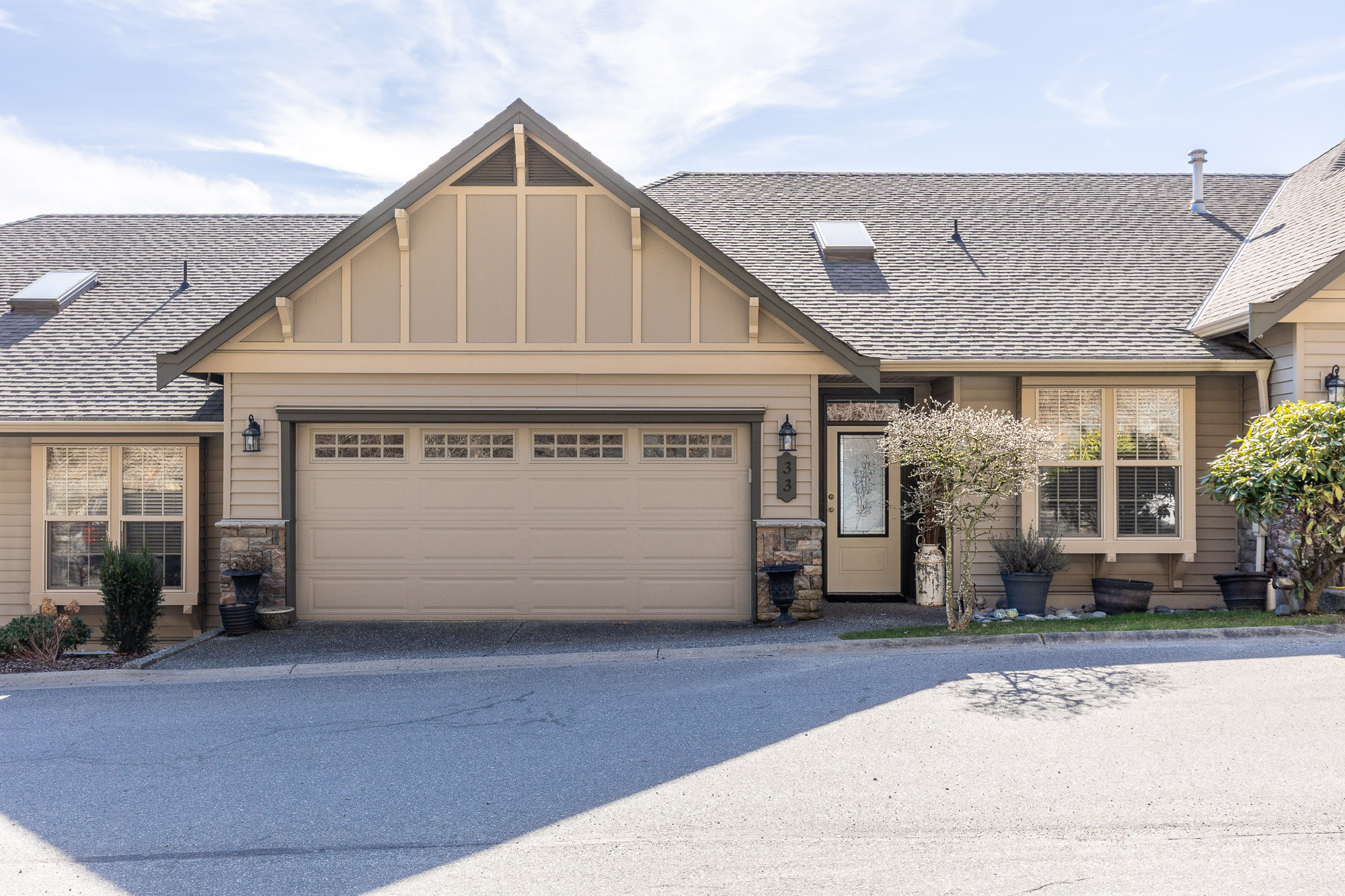 33 - 2842 Whatcom Road, Abbotsford