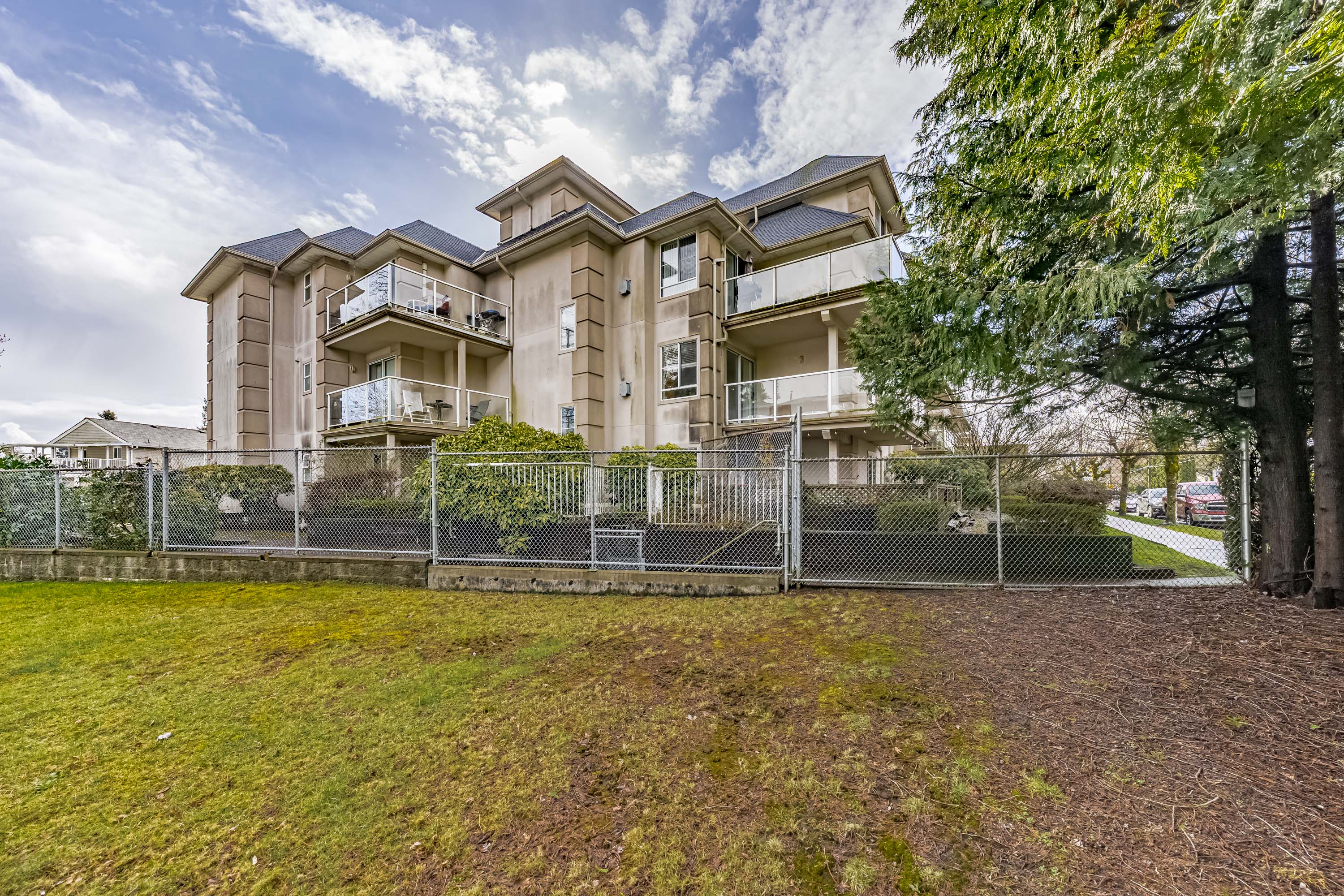 3128 Flint Street, Port Coquitlam
