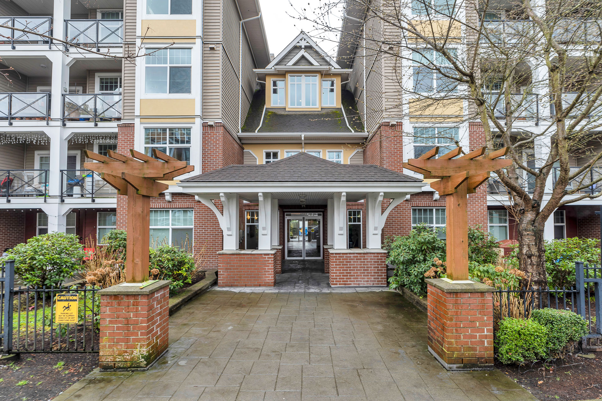 409 - 17712 57A Avenue, Surrey