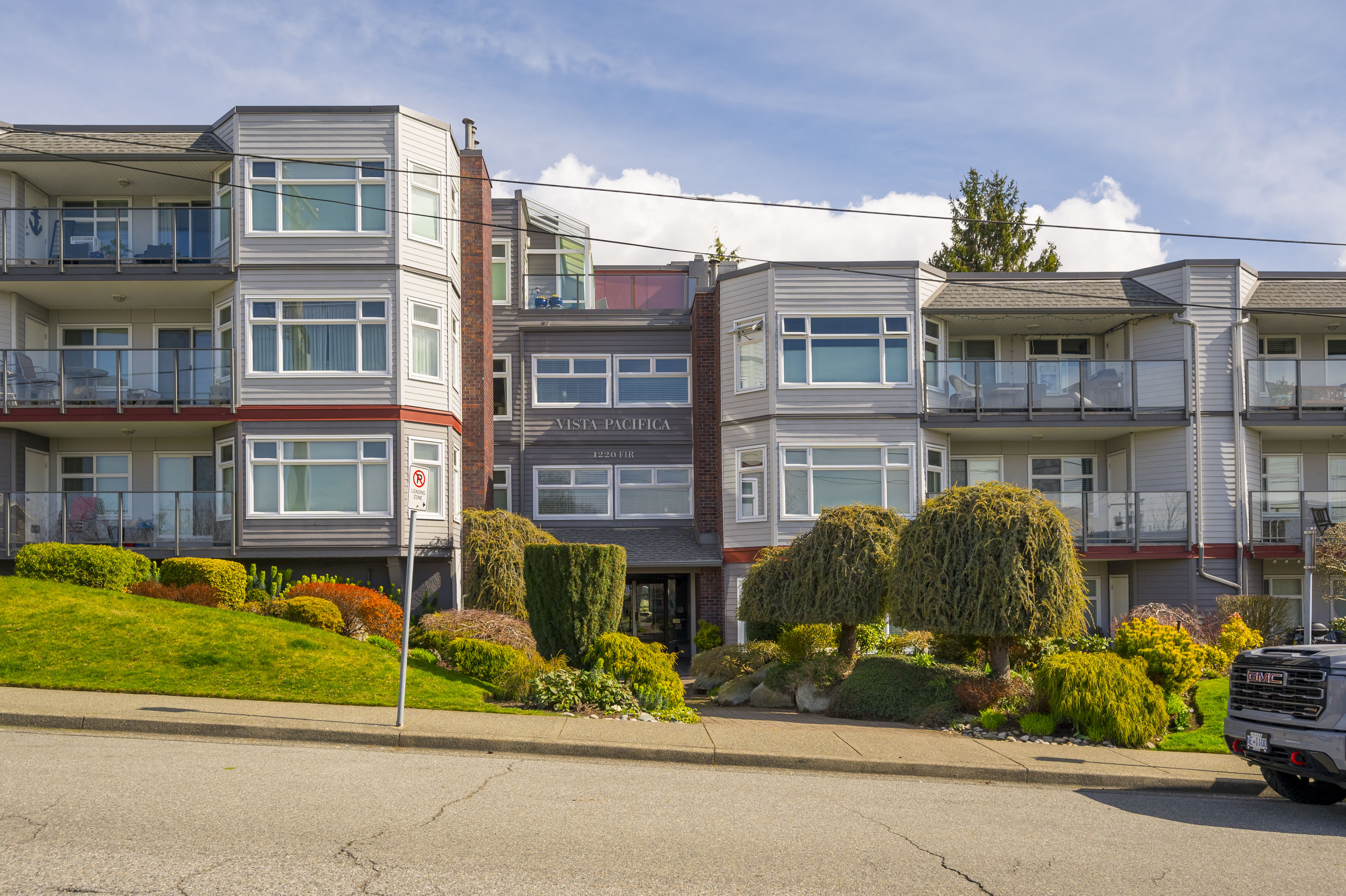 308 - 1220 Fir Street, White Rock