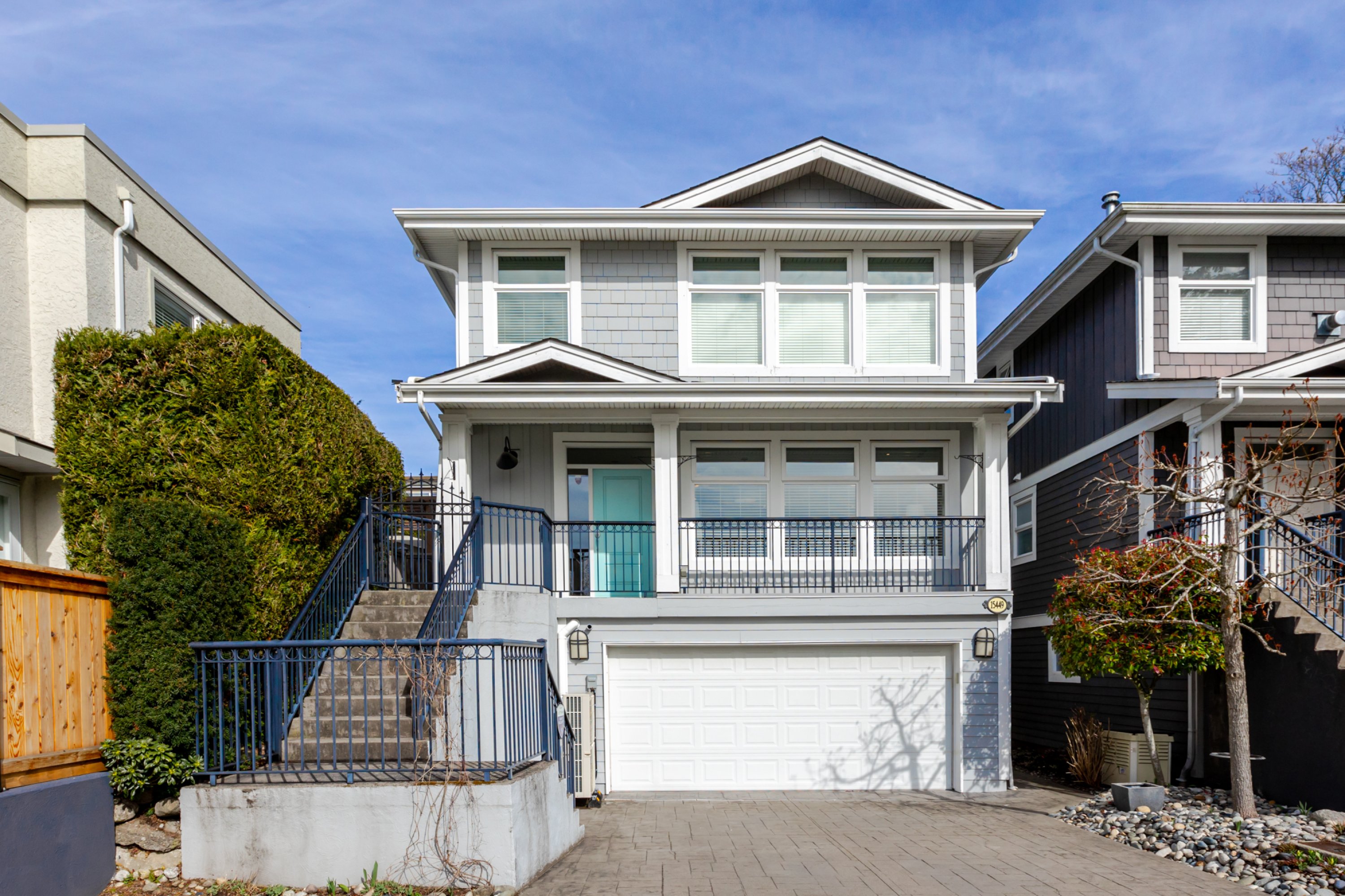 15449 Buena Vista Avenue, White Rock