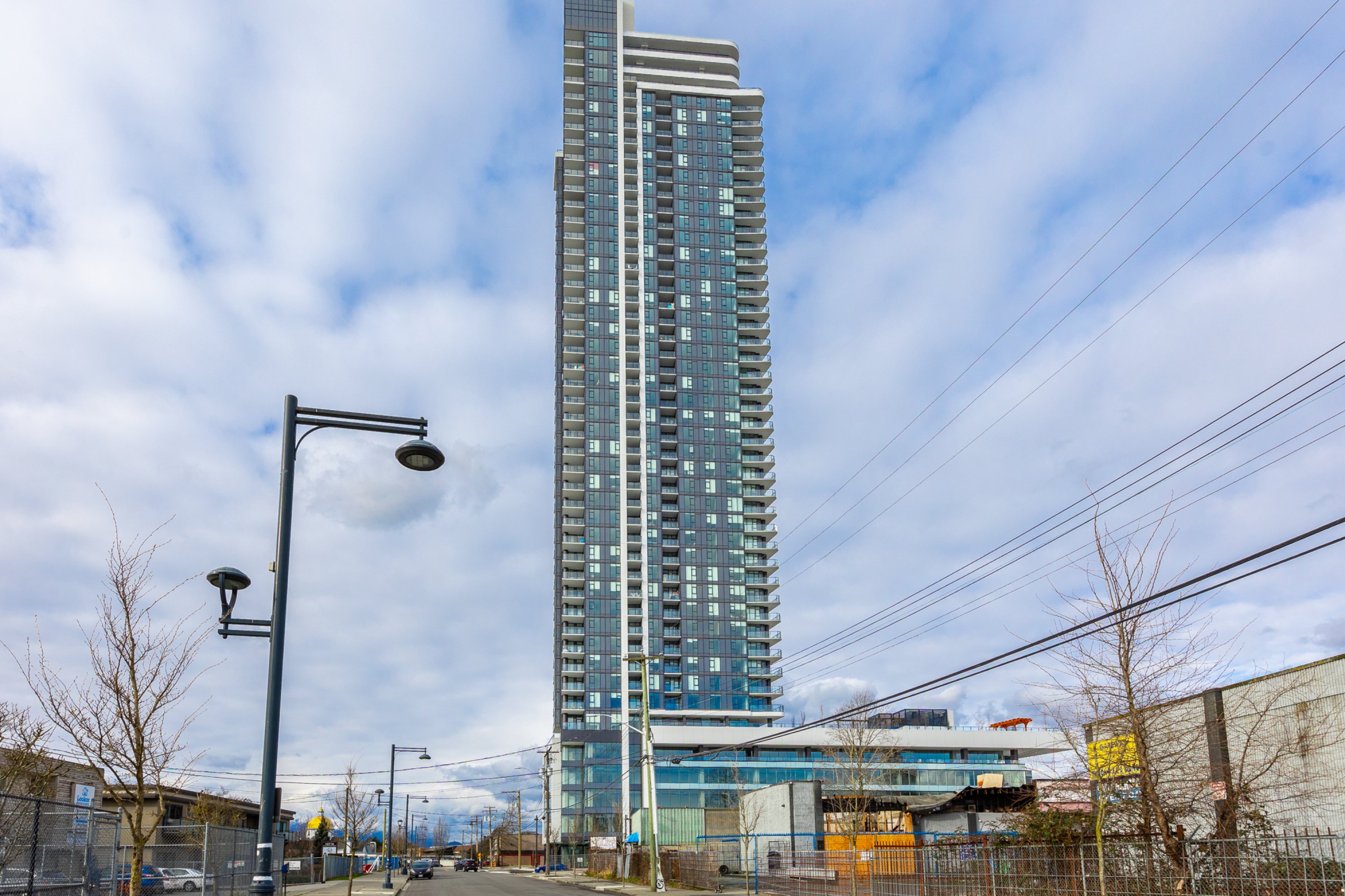 2702 - 10750 135A Street, Surrey