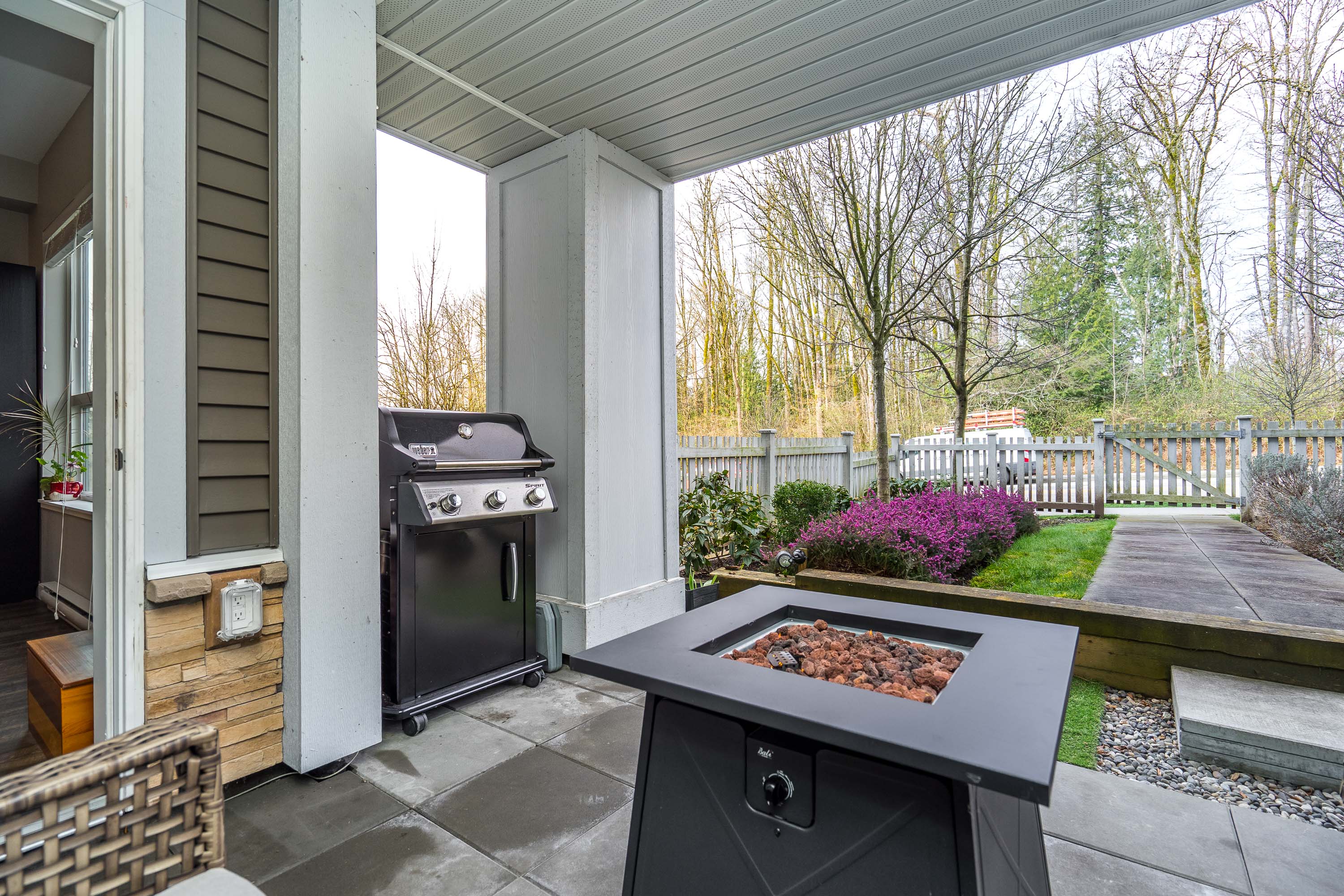 105 - 6490 194 Street, Surrey