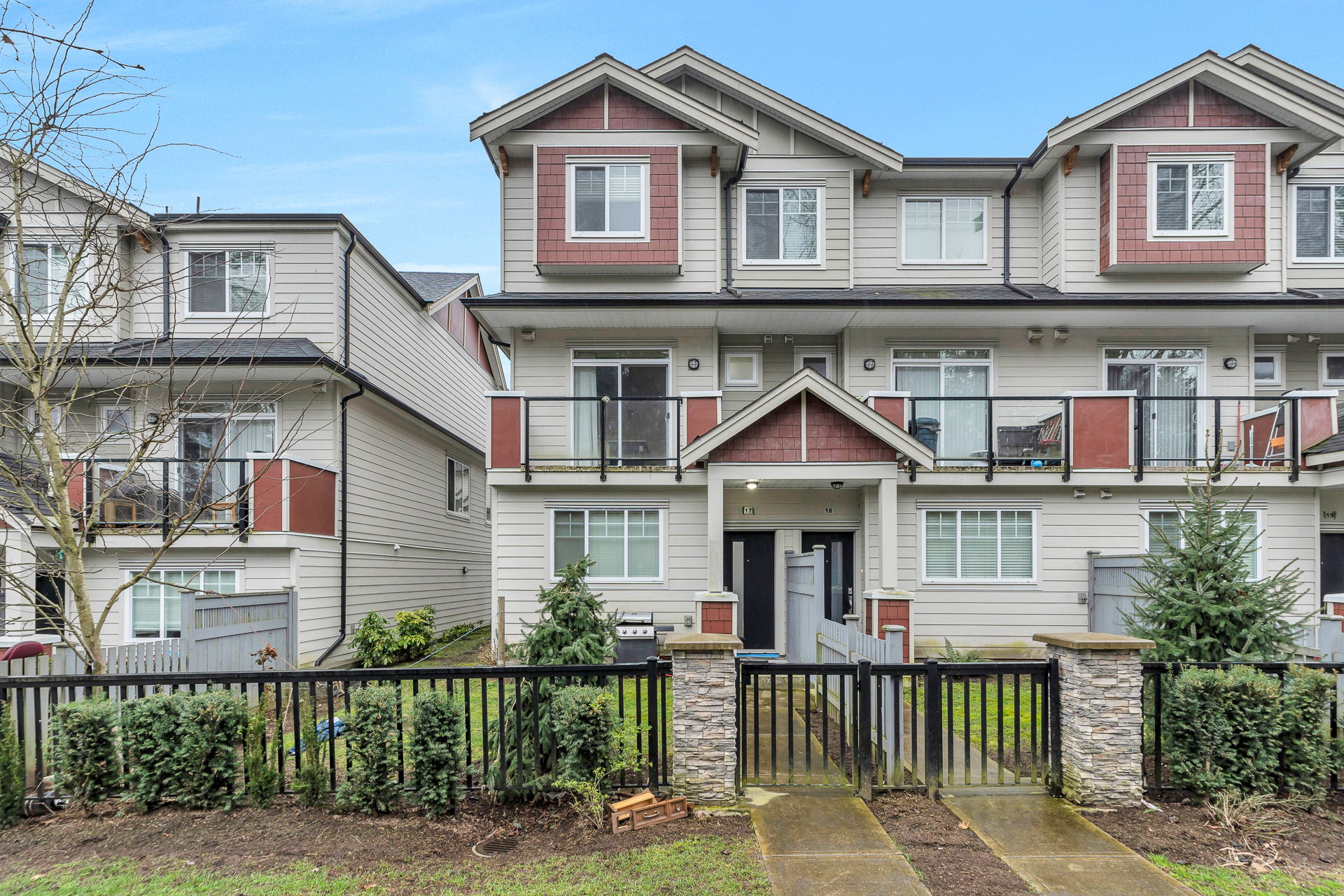 17 - 13898 64 Avenue, Surrey