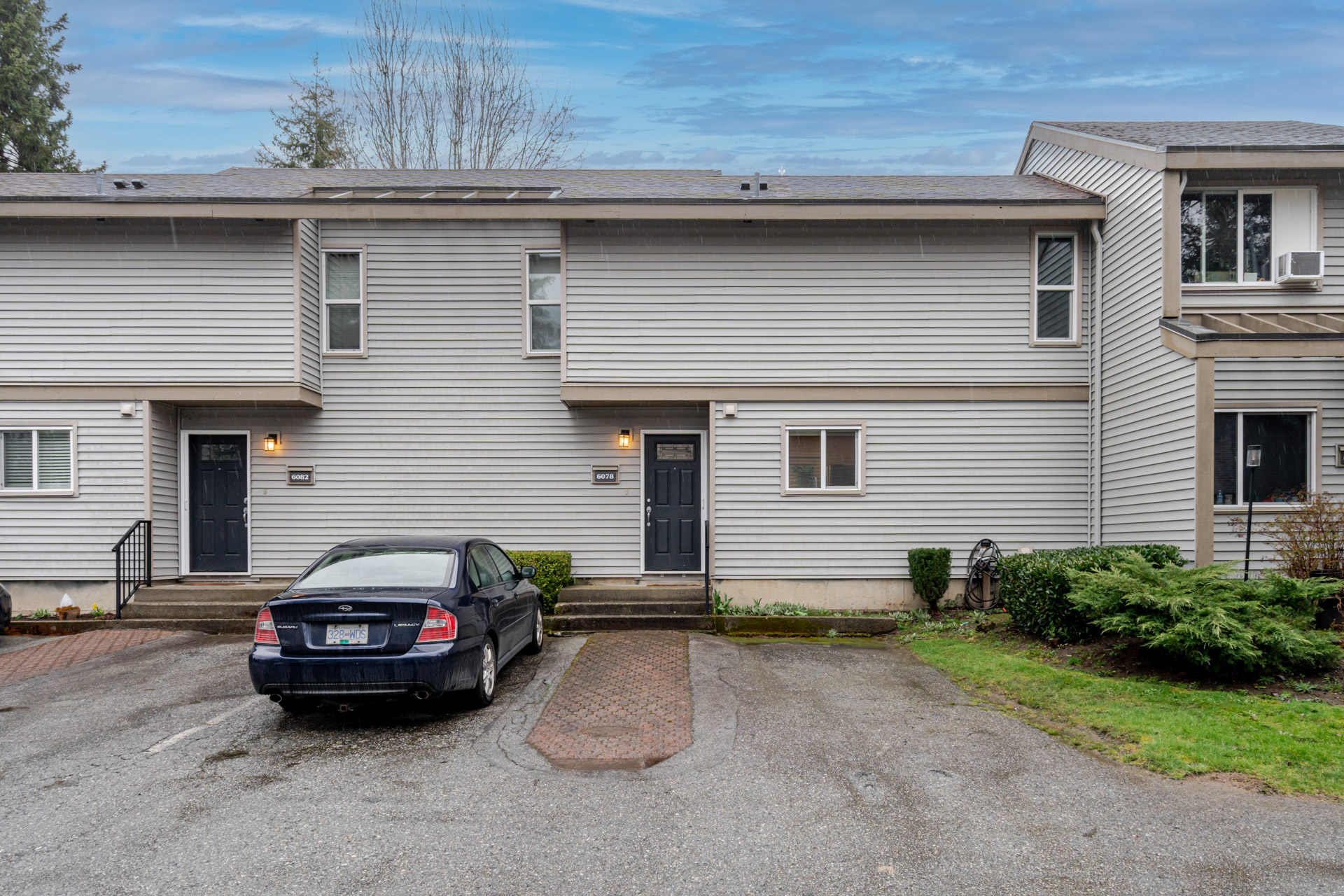 6078 E Greenside Drive, Surrey