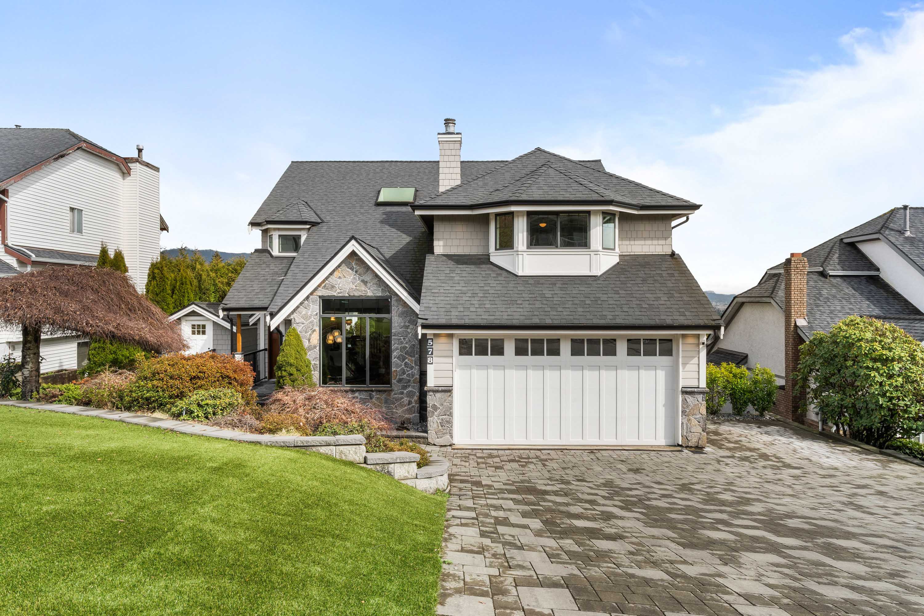 578 Clearwater Way, Coquitlam