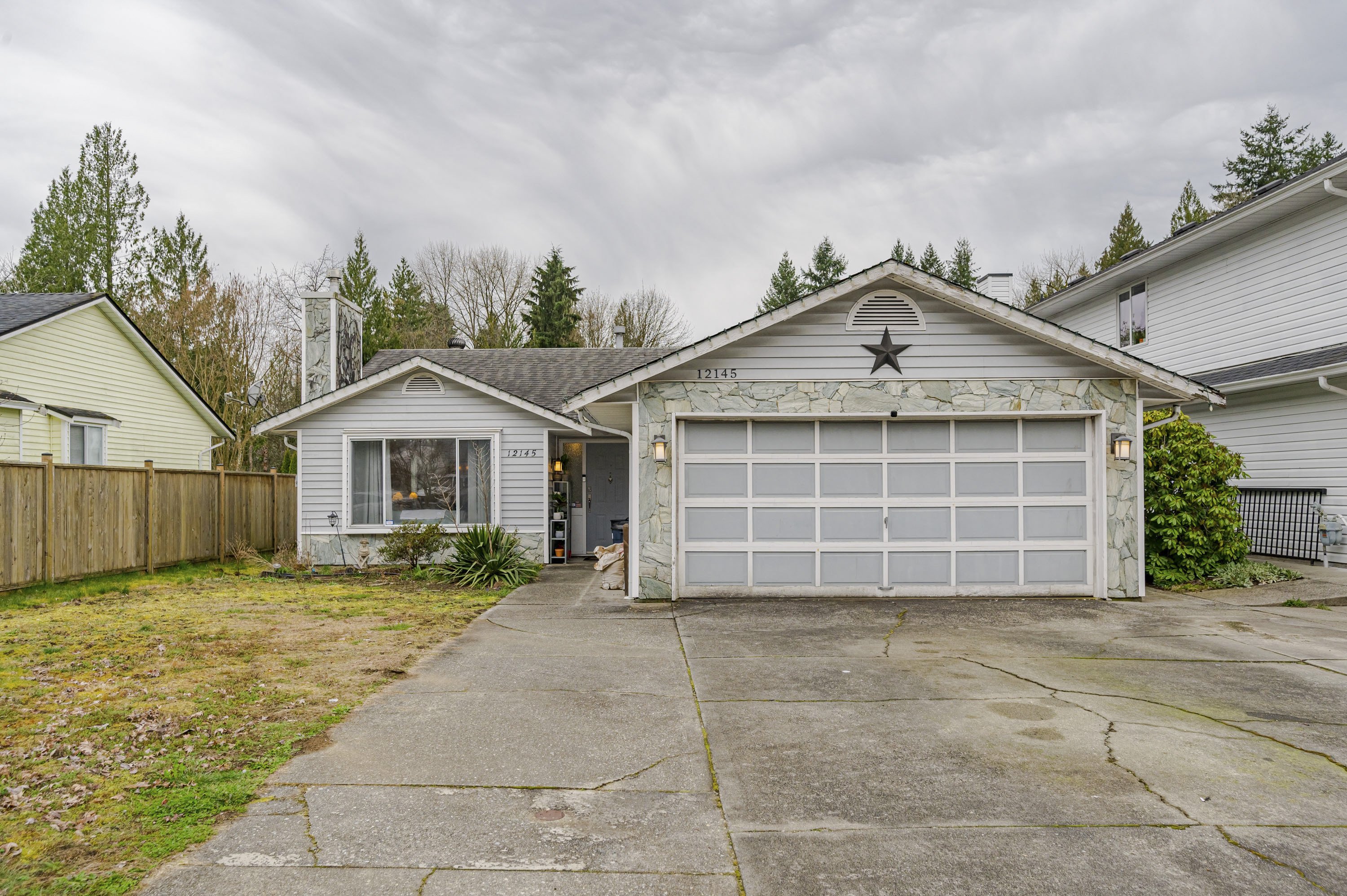 12145 207A Street, Maple Ridge
