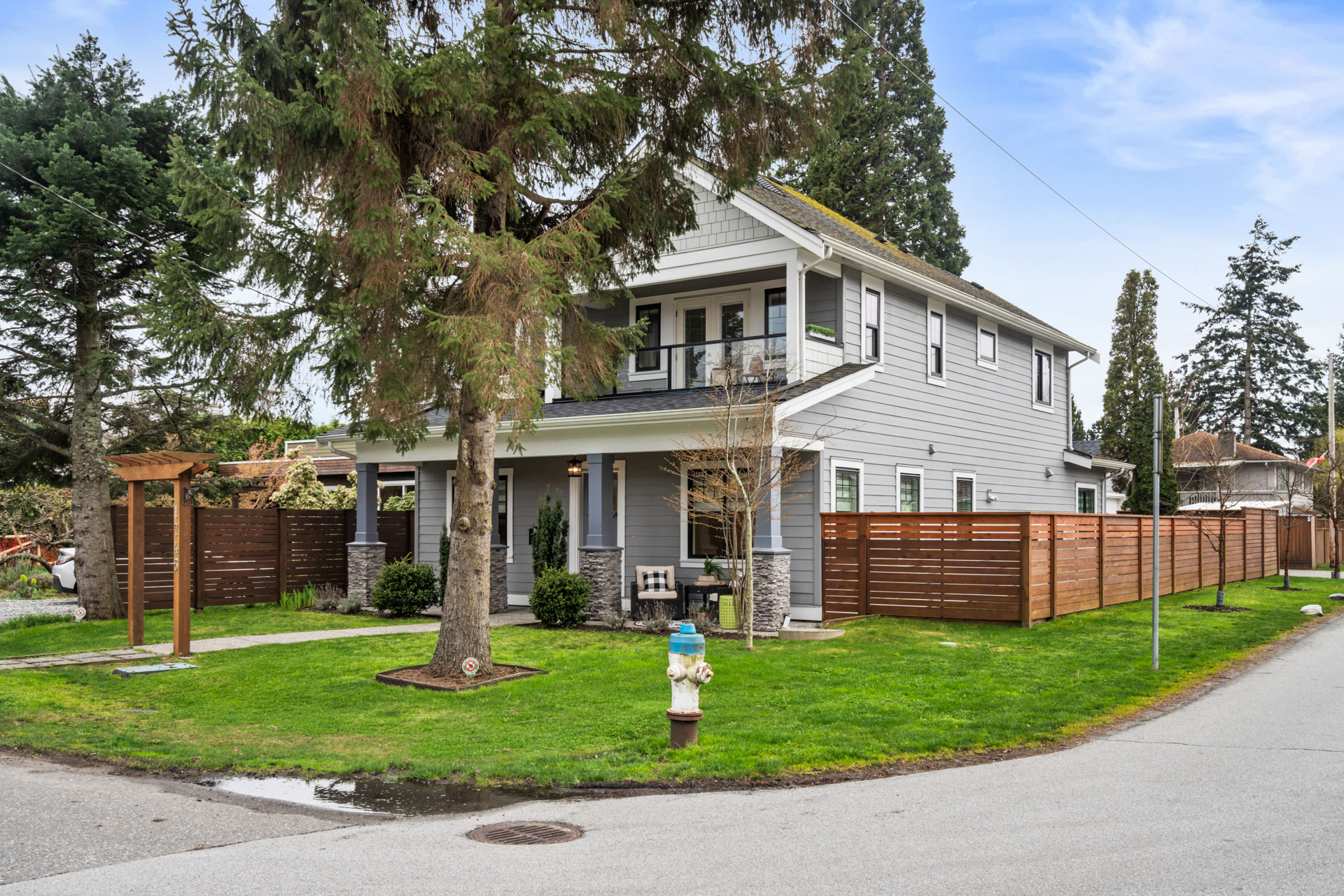 1745 Enderby Avenue, Delta