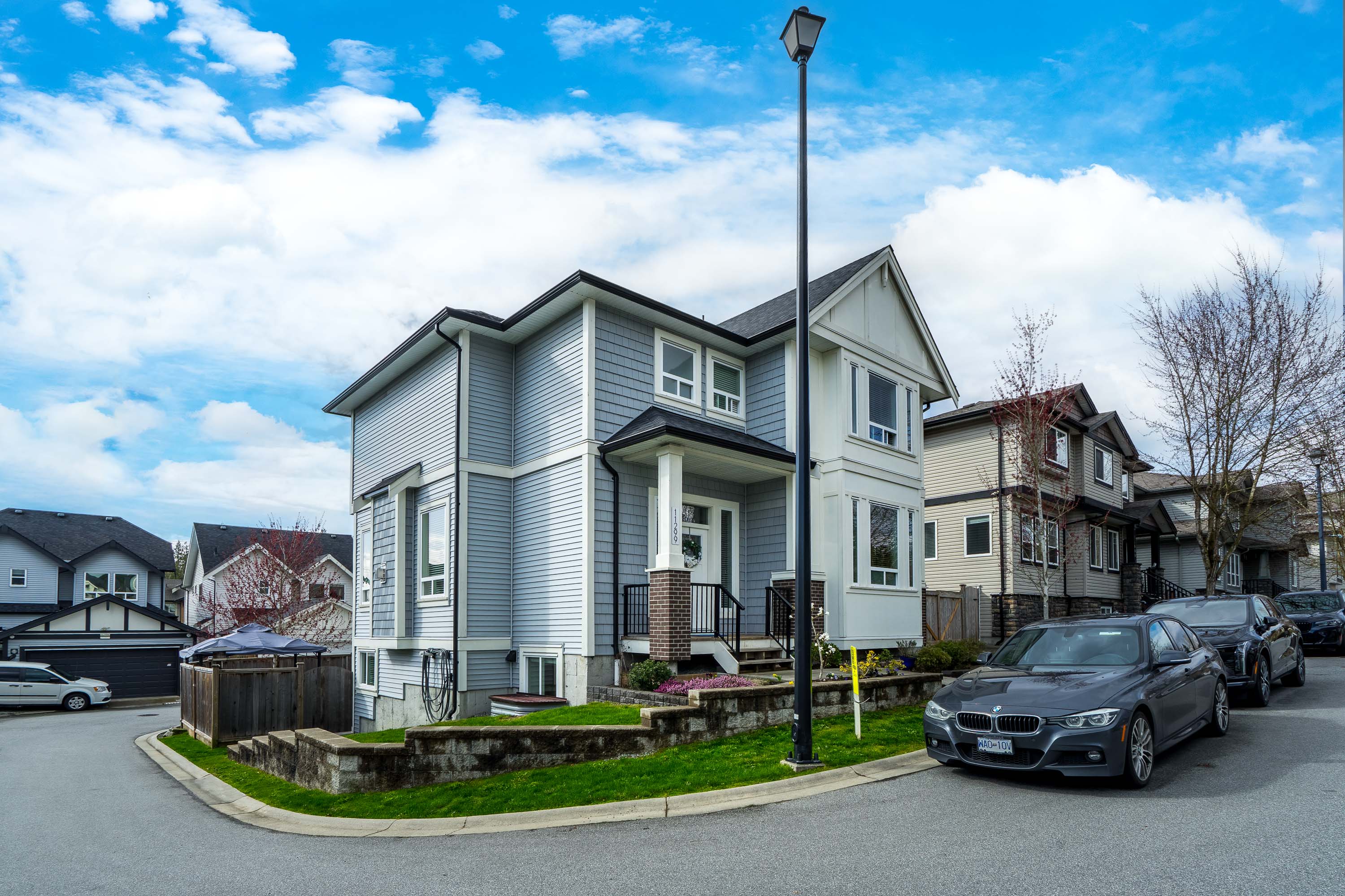 11299 240A Street, Maple Ridge