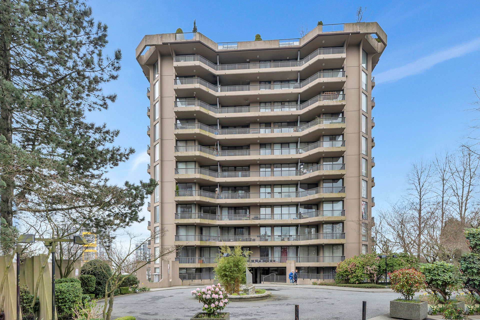 605 - 3740 Albert Street, Burnaby