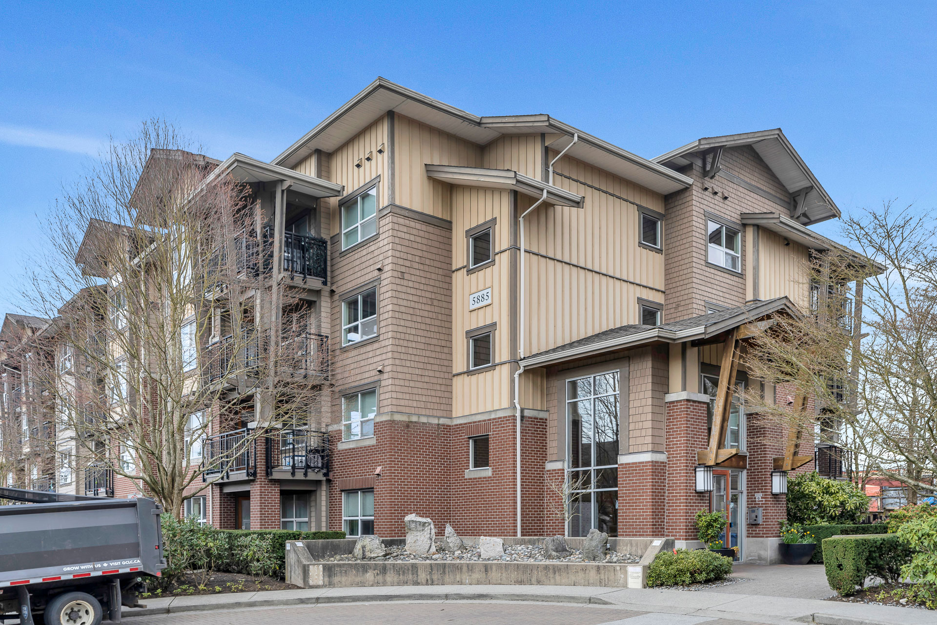 302 - 5885 Irmin Street, Burnaby
