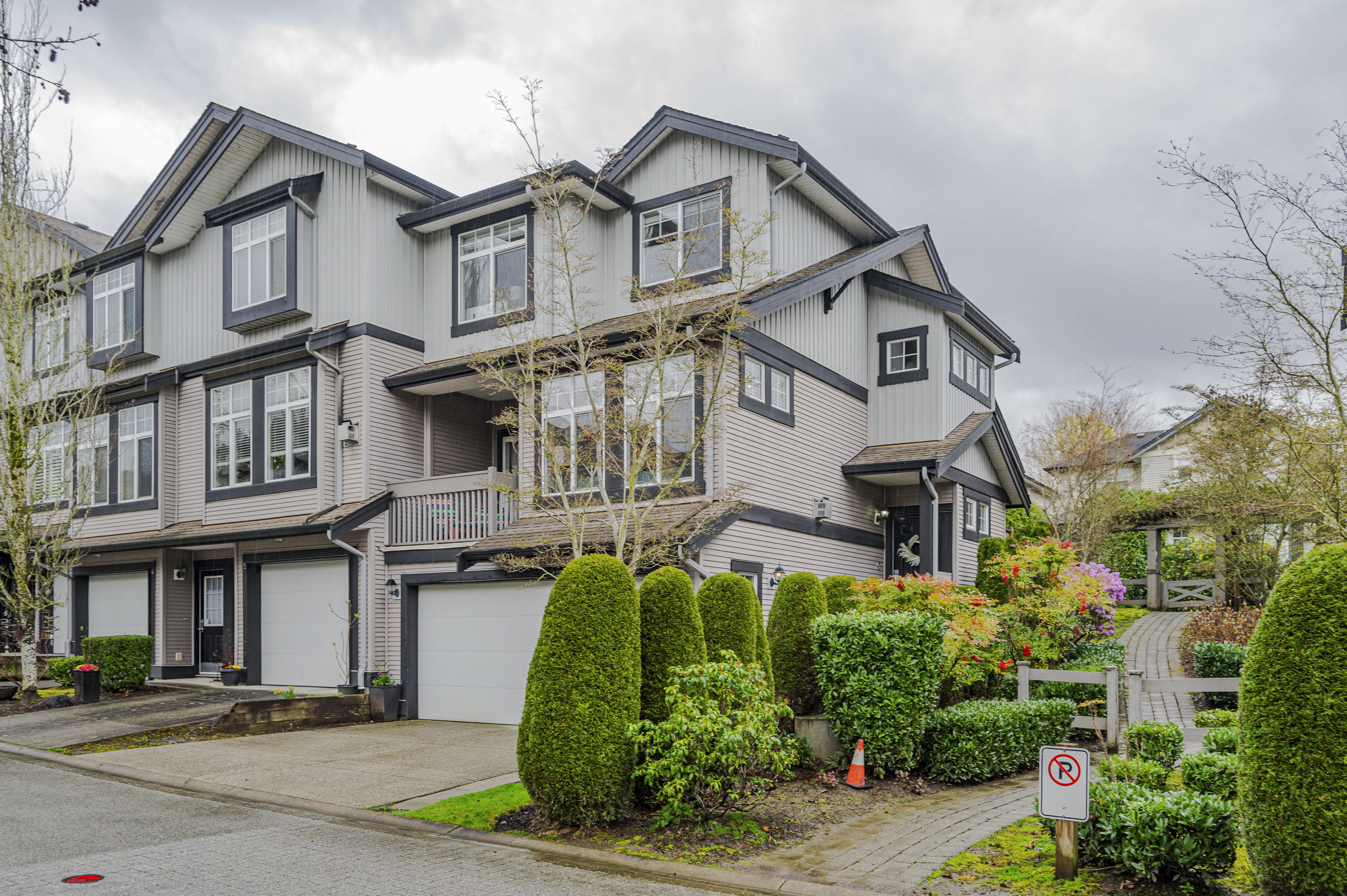 6 - 18828 69 Avenue, Surrey