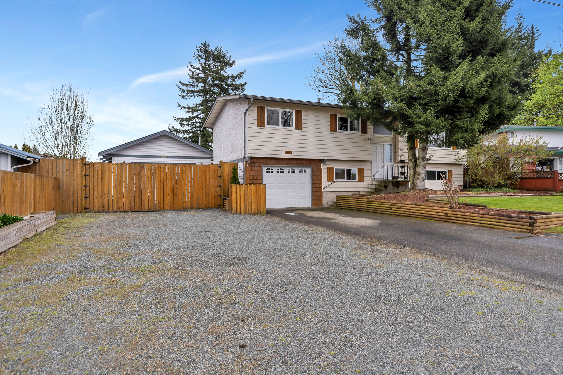 2096 Martens Street, Abbotsford