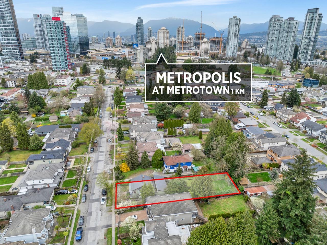 7032 Gray Avenue, Burnaby
