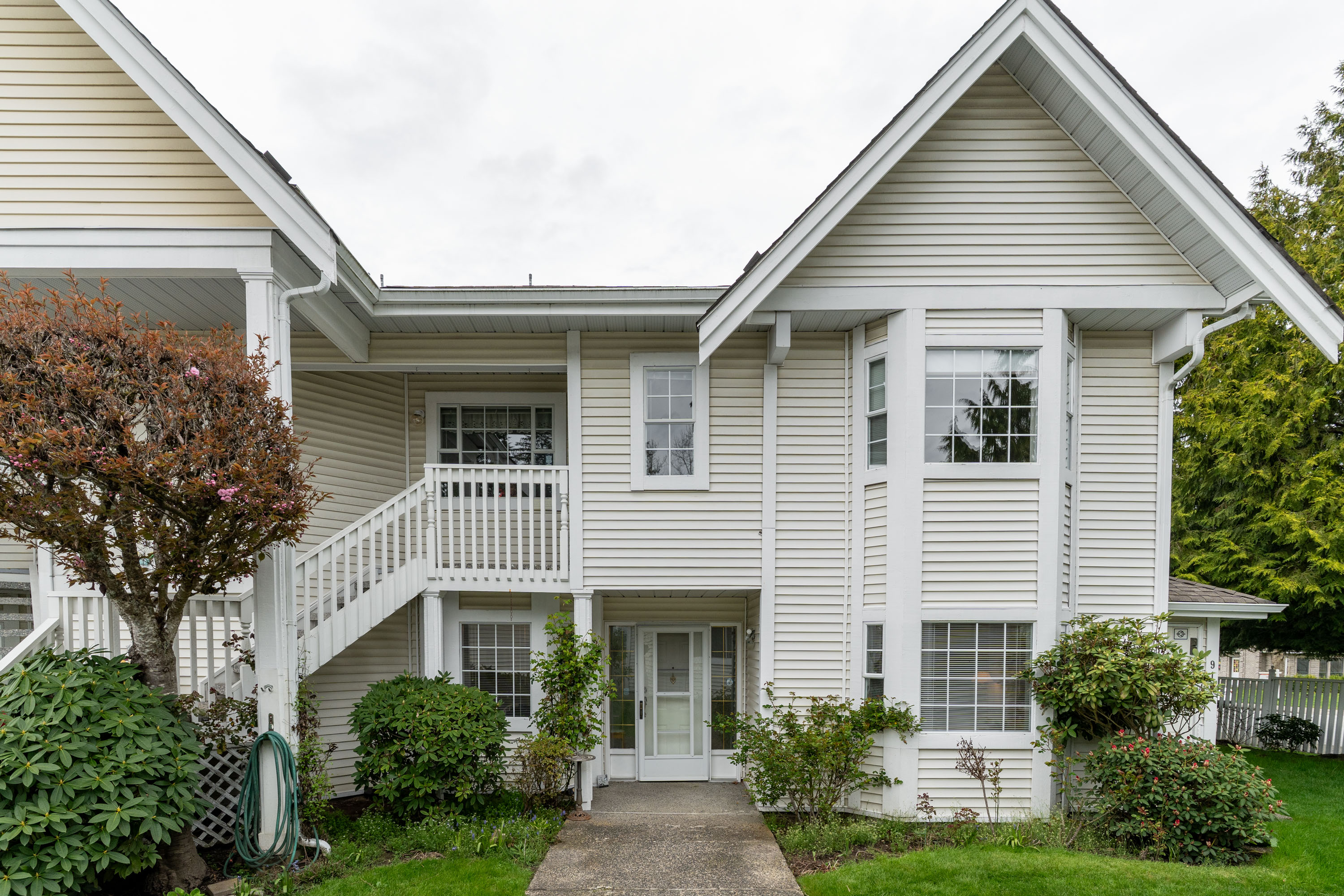 209 - 9109 154 Street, Surrey