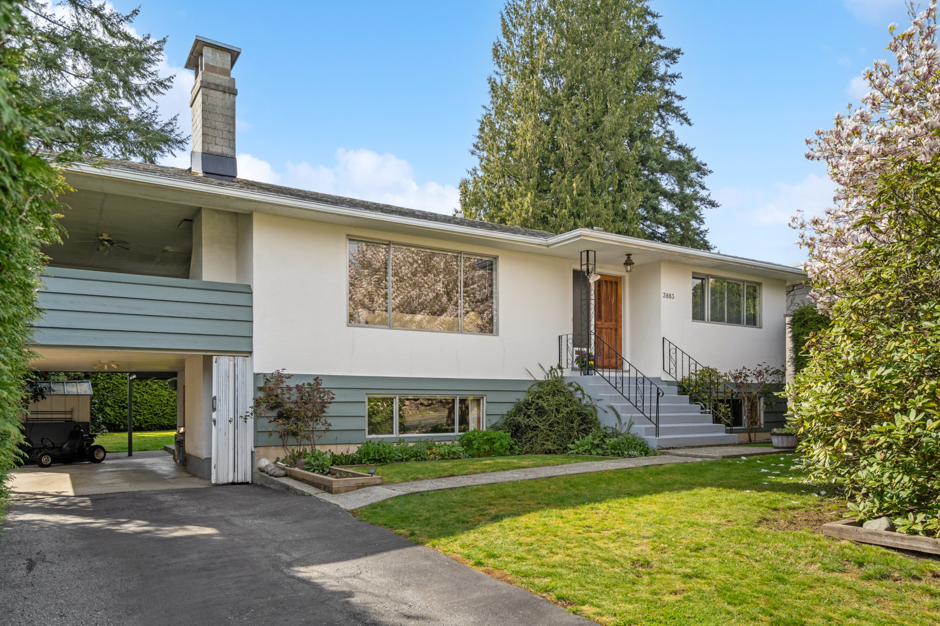 3883 Sefton Street, Port Coquitlam