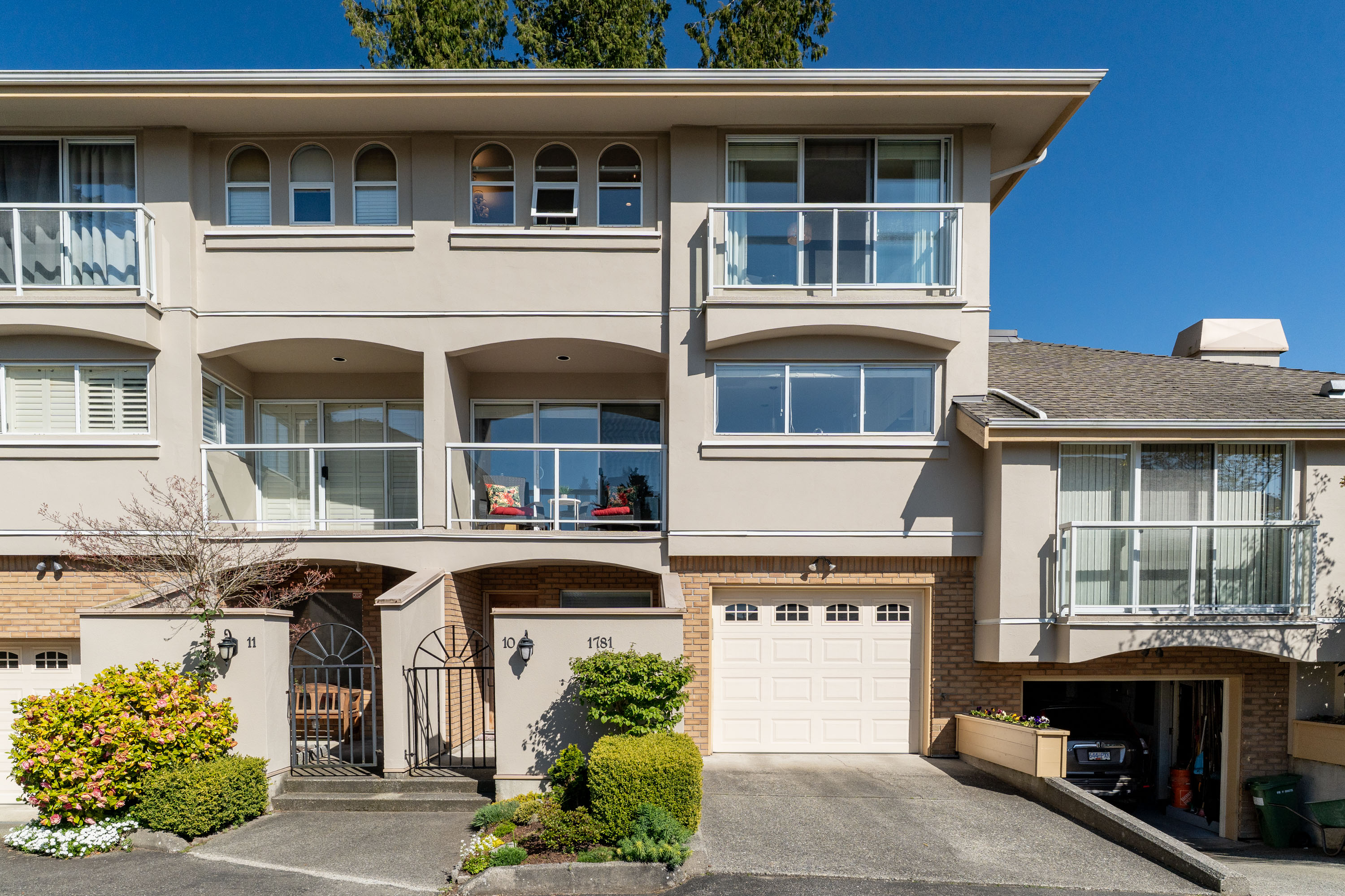 10 - 1781 130 Street, Surrey