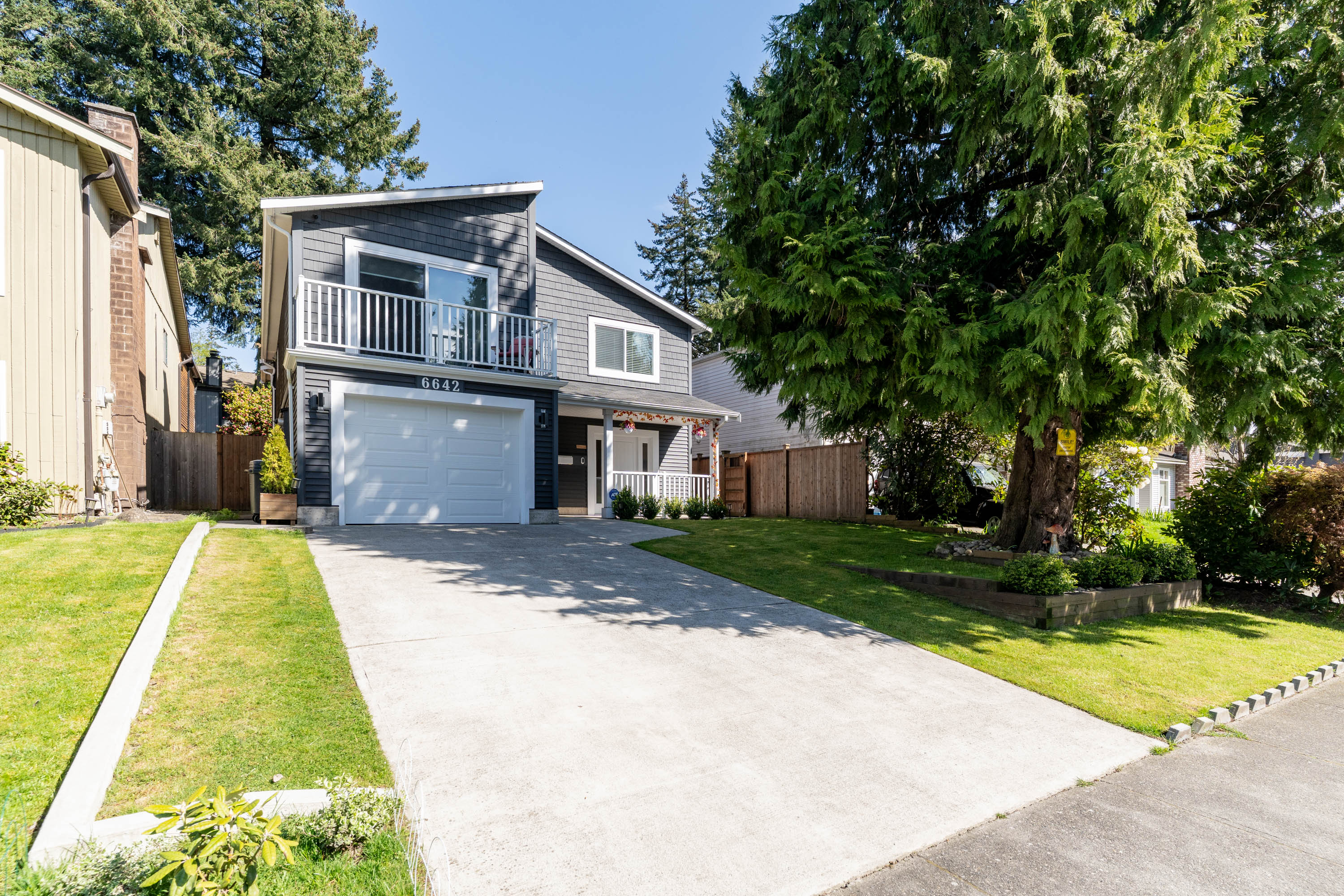 6642 Baker Road, Delta