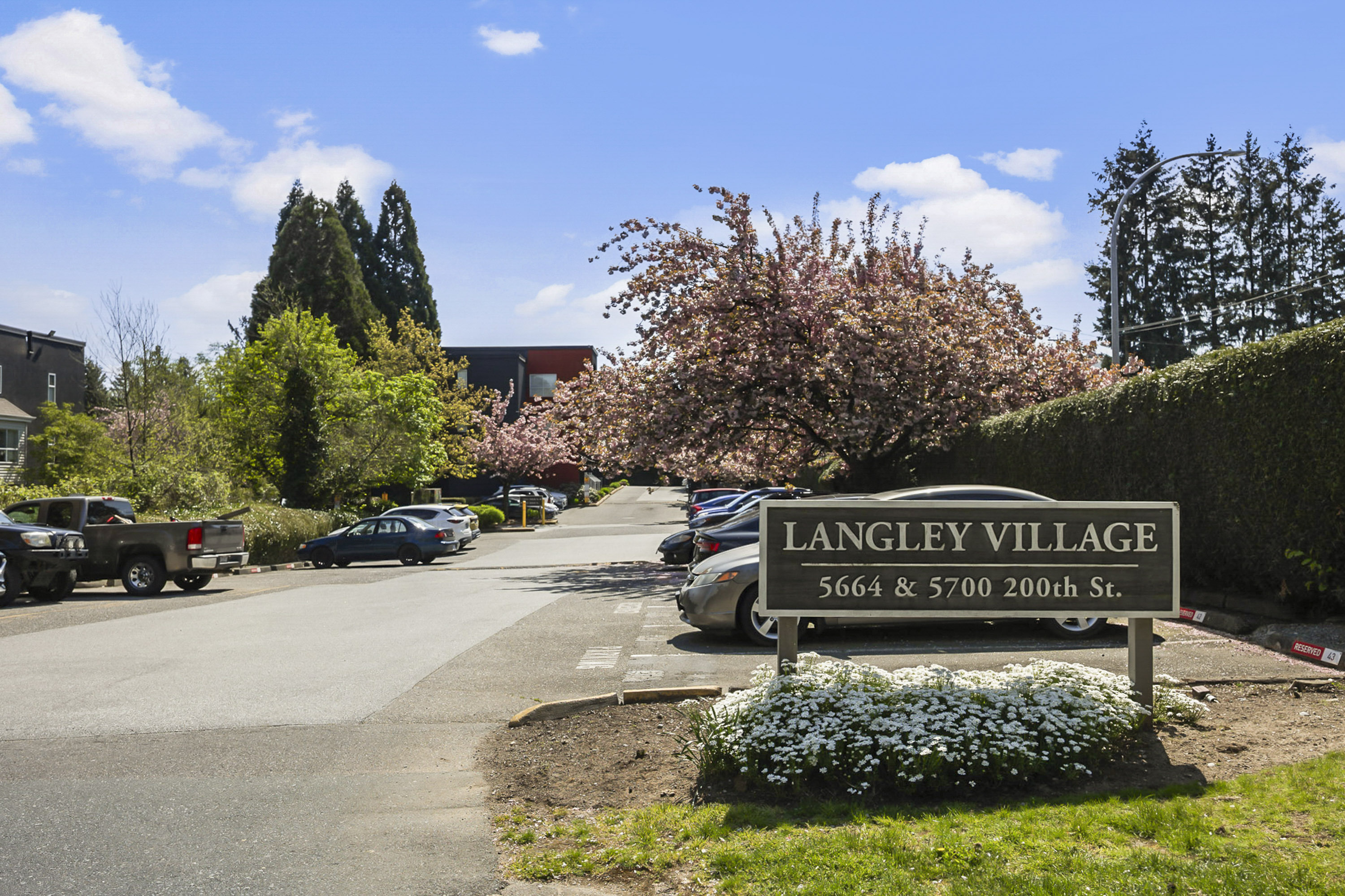 312 - 5700 200 Street, Langley