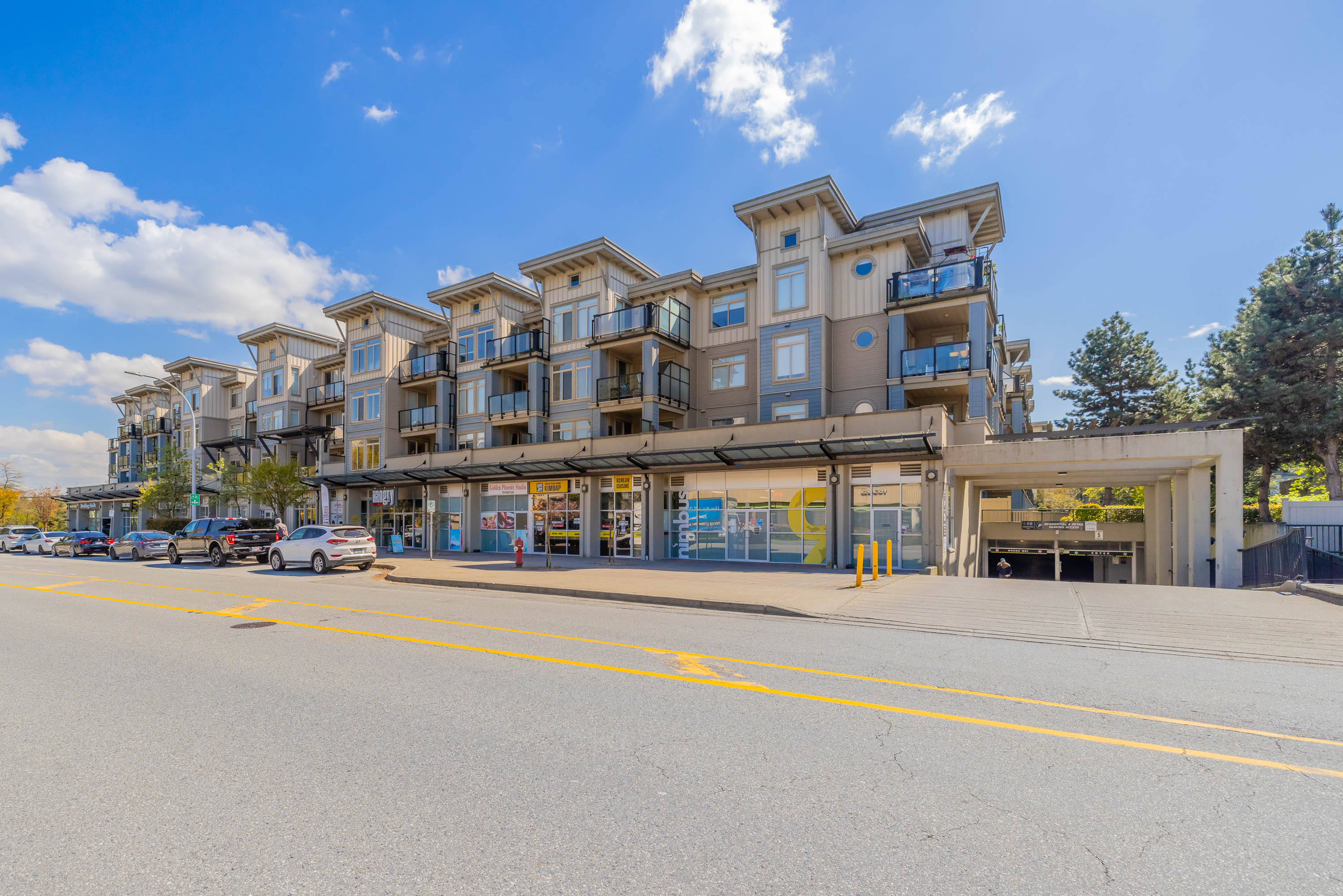 430 - 15380 102A Avenue, Surrey