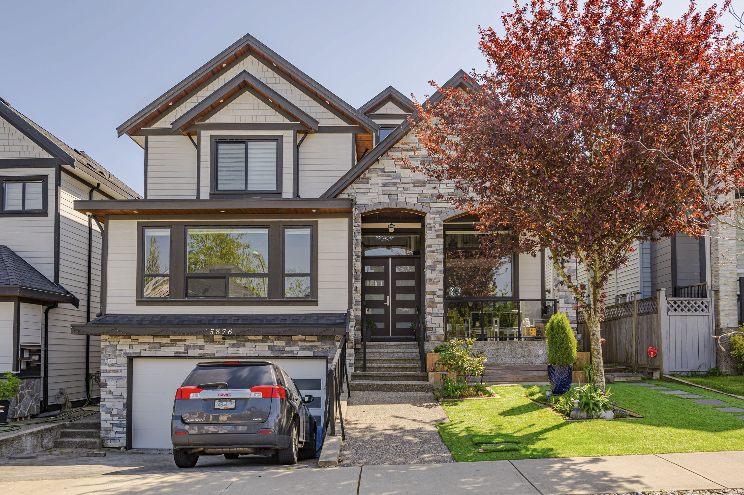 5876 139A Street, Surrey