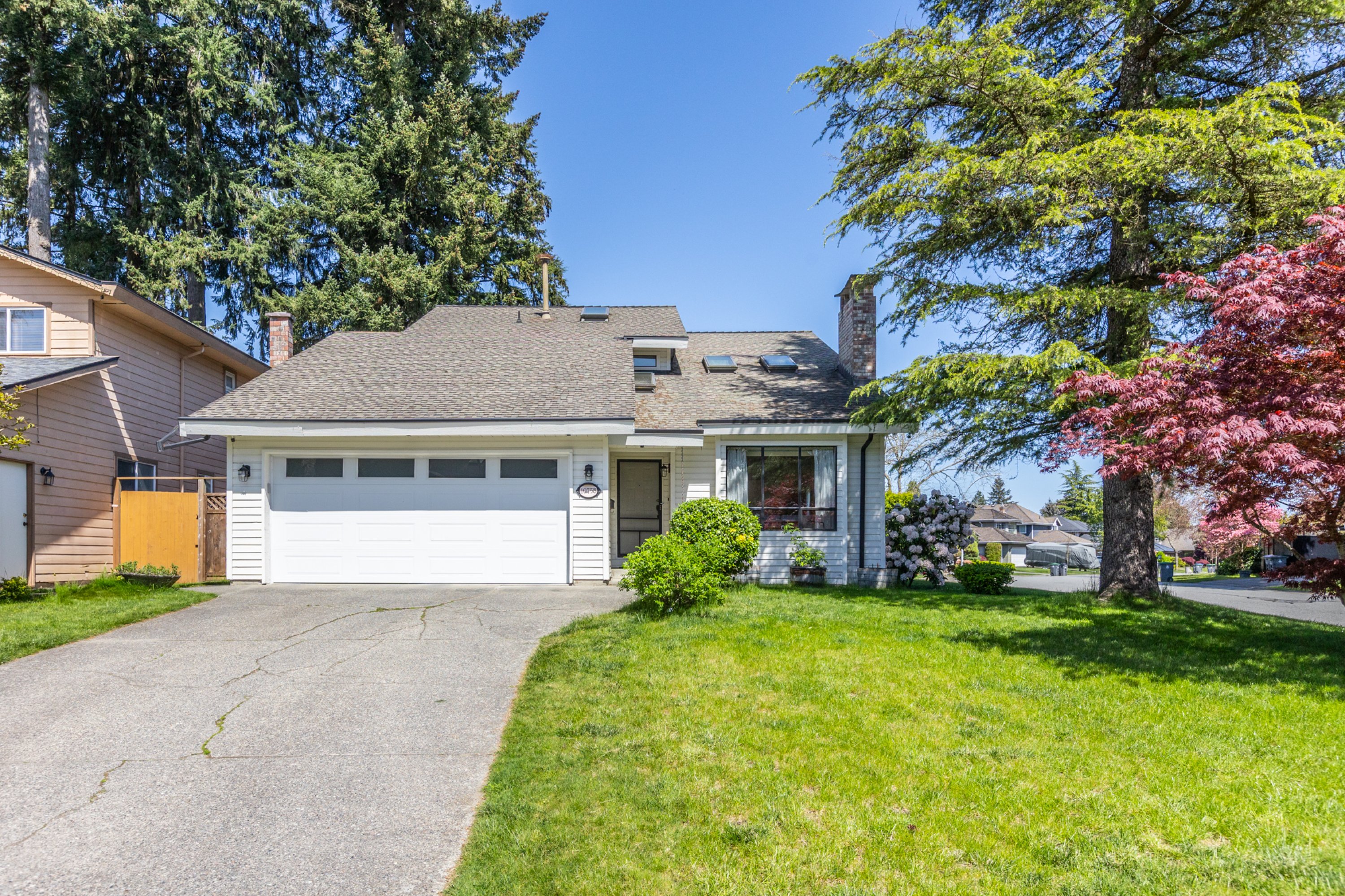 10758 Fraserglen Drive, Surrey