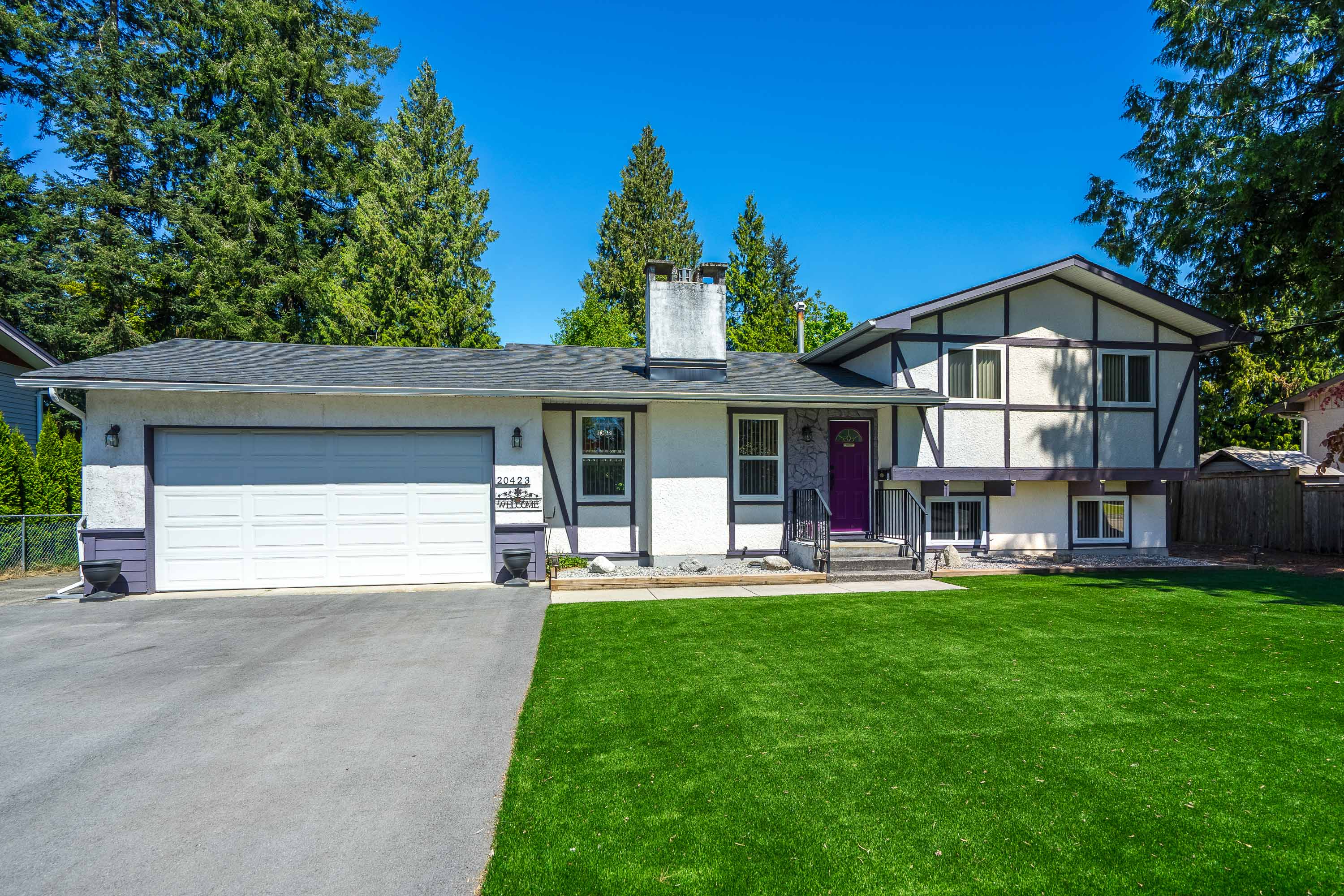 20423 43 Avenue, Langley